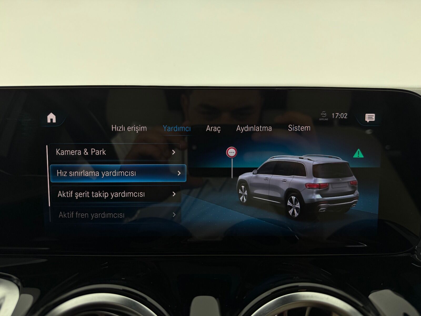 Mercedes-Benz GLB 200 Progressive+ 4Matic DCT - 2023 - Detay