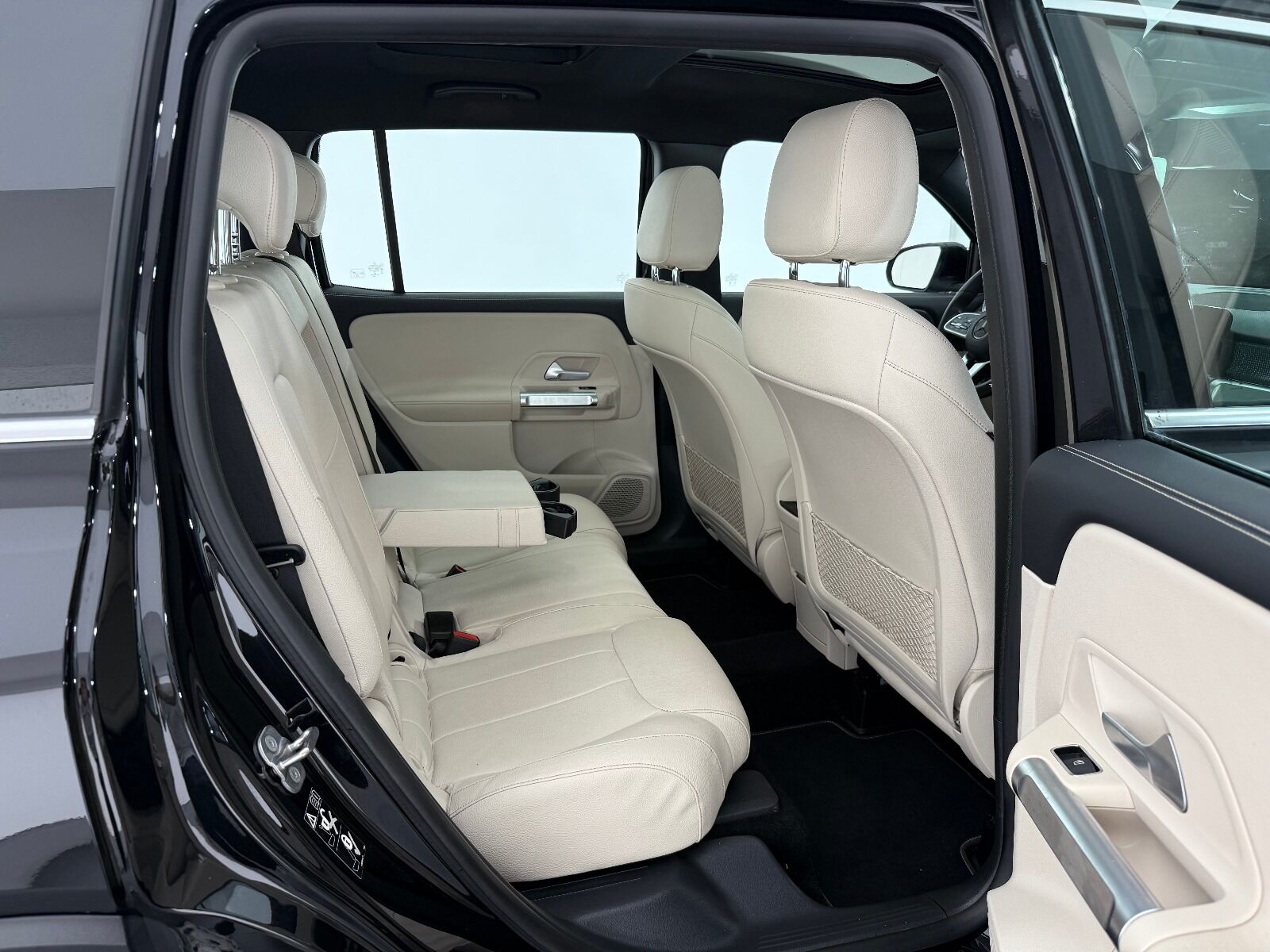 Mercedes-Benz GLB 200 Progressive+ 4Matic DCT - 2023 - Detay