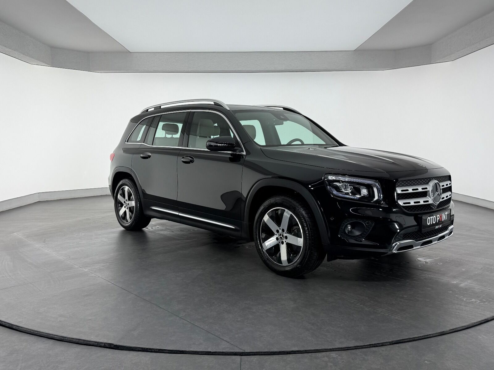 Mercedes-Benz GLB 200 Progressive+ 4Matic DCT - 2023 - Detay
