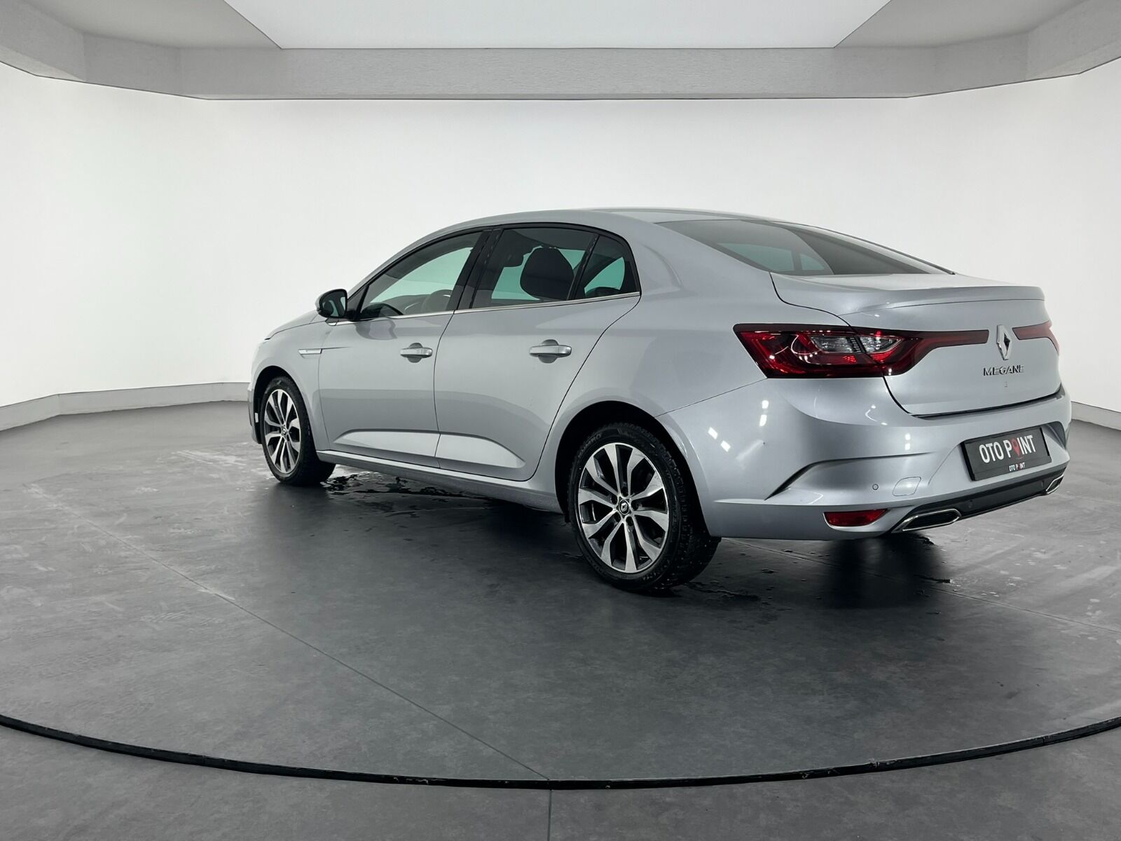 Renault Megane Sedan 1.5 Blue DCI Icon EDC - 2024 - Detay