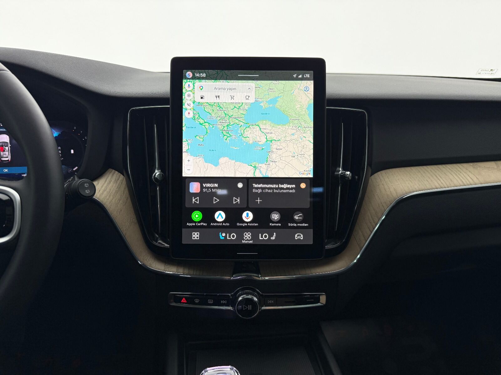 Volvo XC60 2.0 B5 MHEV Plus Dark AWD - 2025 - Detay
