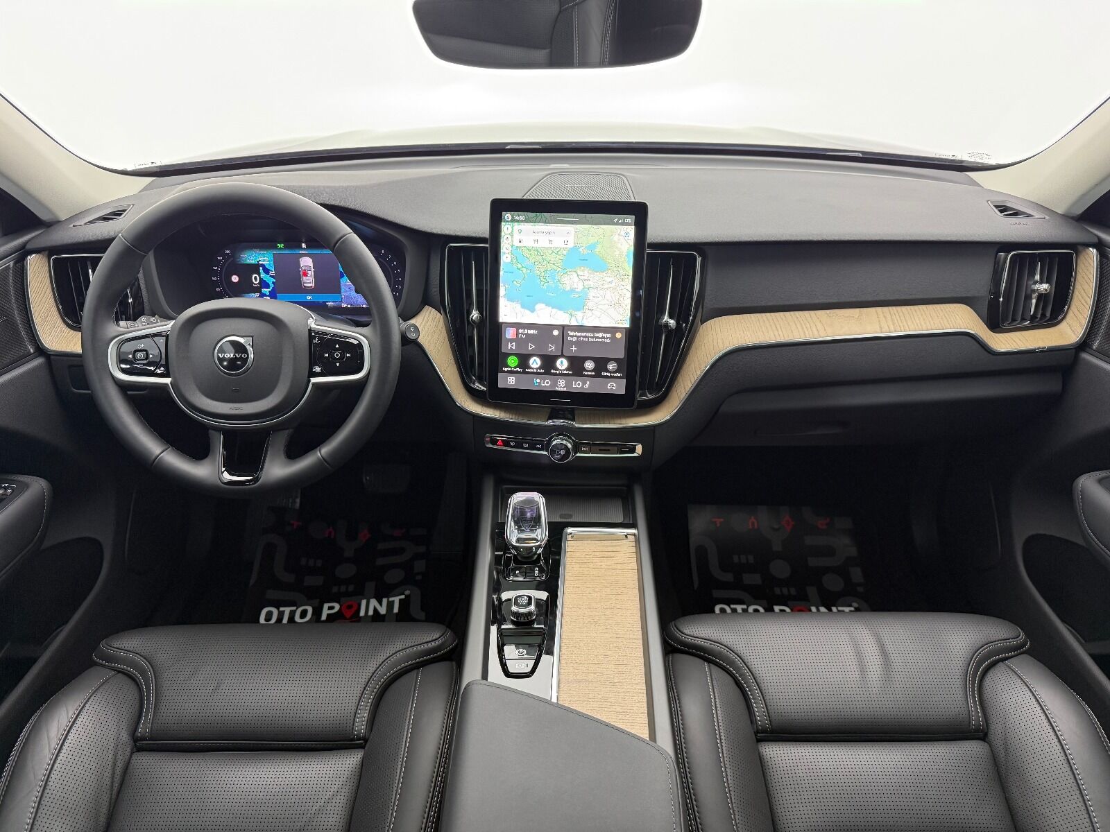 Volvo XC60 2.0 B5 MHEV Plus Dark AWD - 2025 - Detay