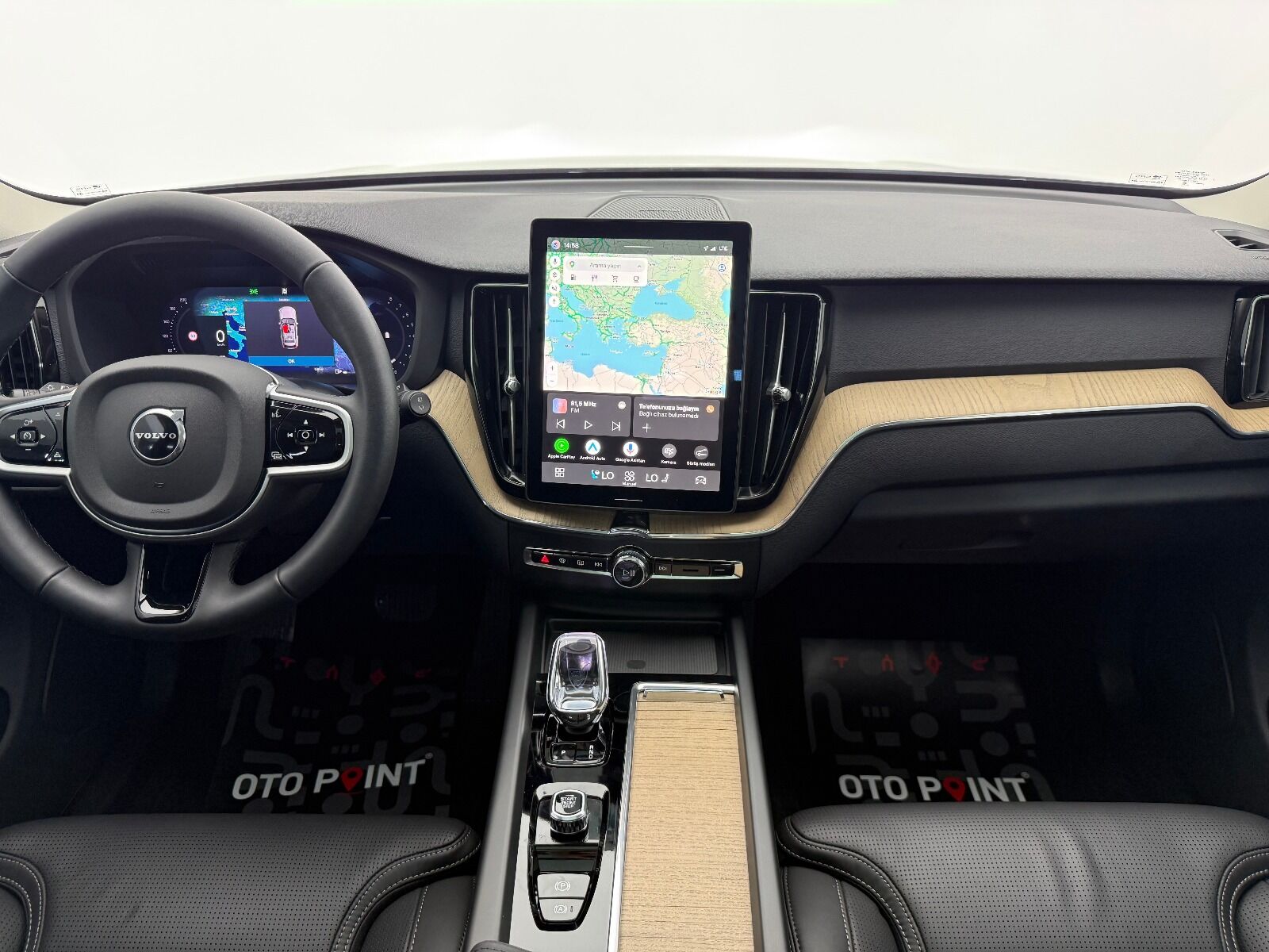 Volvo XC60 2.0 B5 MHEV Plus Dark AWD - 2025 - Detay