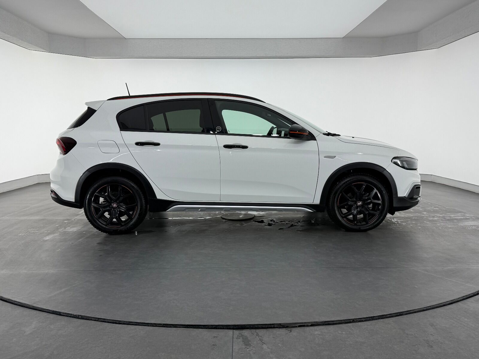 Fiat Egea Cross 1.6 MultiJet Limited GSR DCT TRCN+ - 2025 - Detay