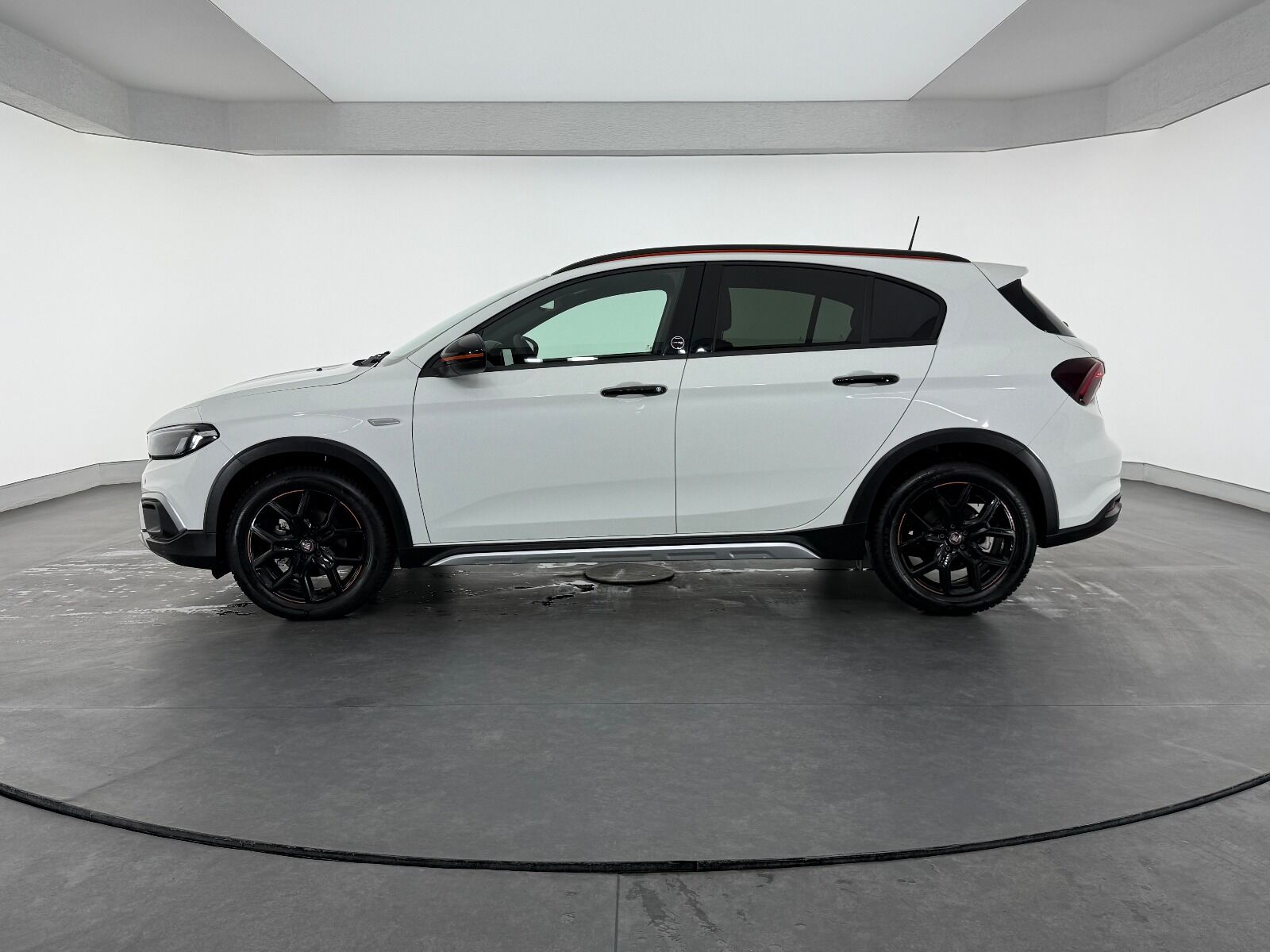 Fiat Egea Cross 1.6 MultiJet Limited GSR DCT TRCN+ - 2025 - Detay