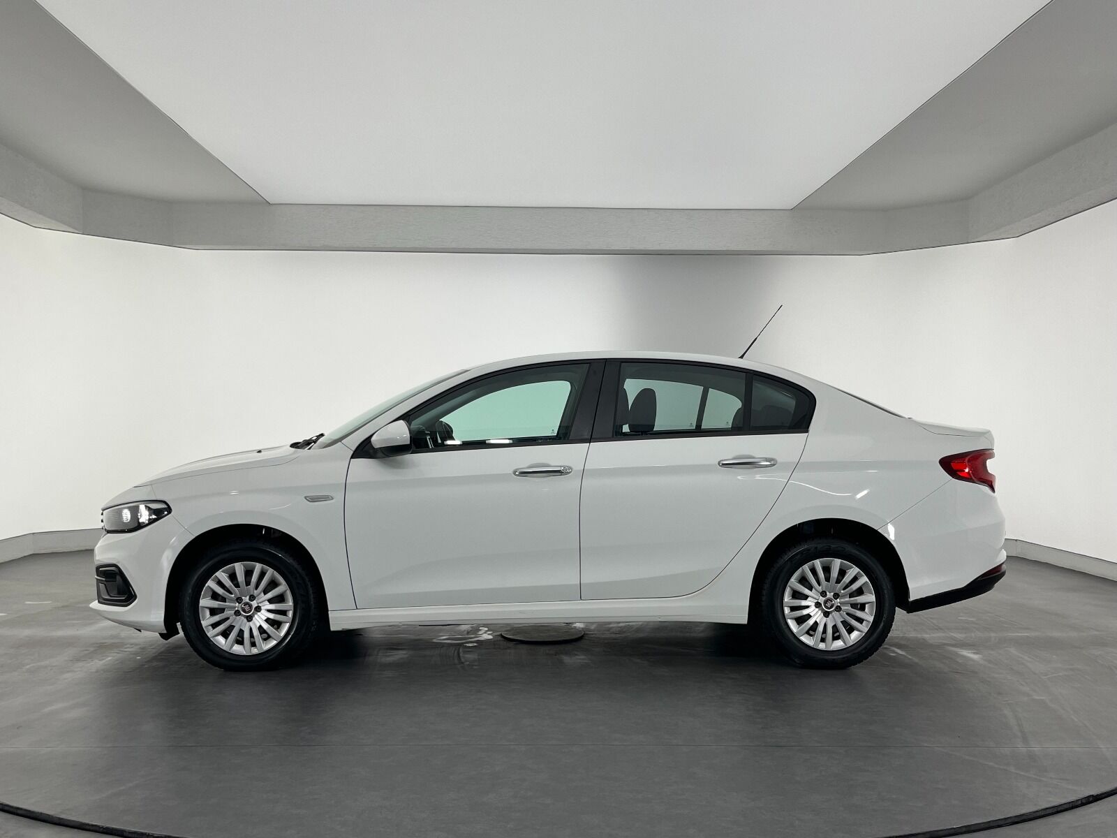 Fiat Egea 1.6 MultiJet Easy DCT - 2022 - Detay