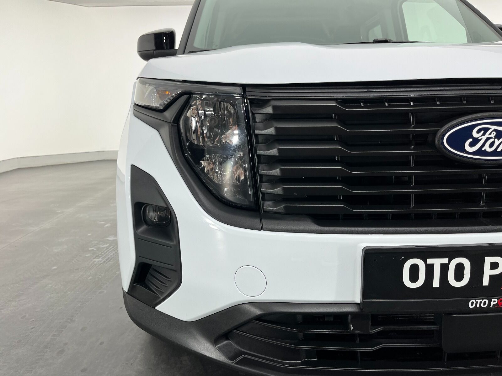 Ford Tourneo Courier Kombi 1.5 EcoBlue Deluxe - 2025 - Detay