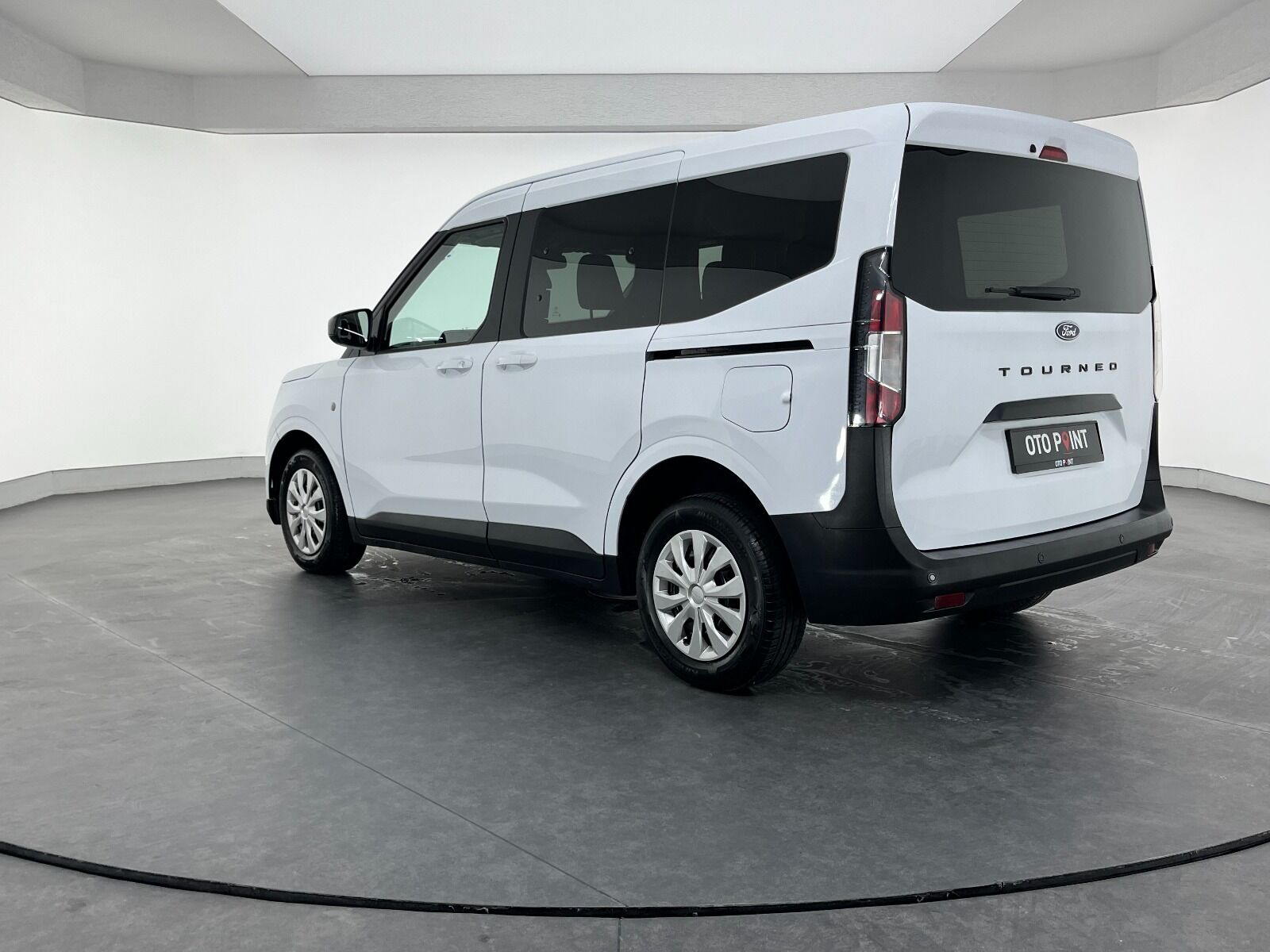 Ford Tourneo Courier Kombi 1.5 EcoBlue Deluxe - 2025 - Detay