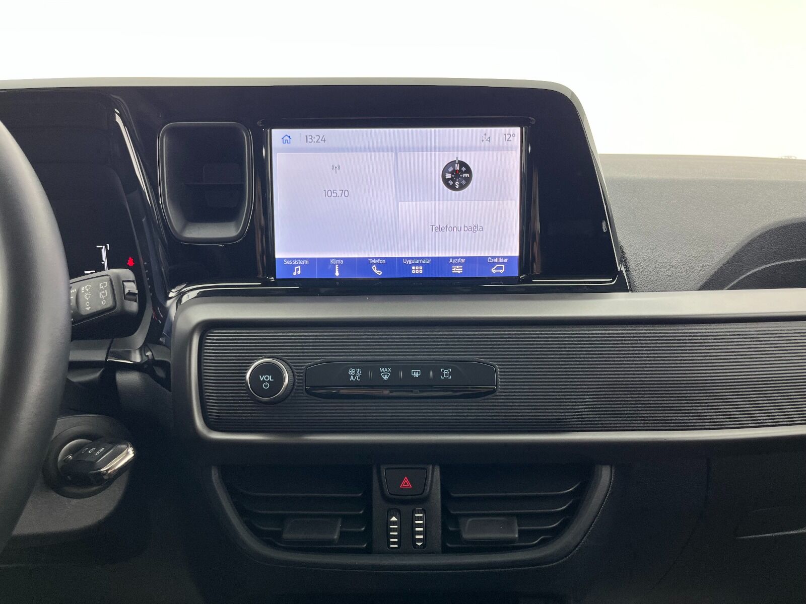 Ford Tourneo Courier Kombi 1.5 EcoBlue Deluxe - 2025 - Detay