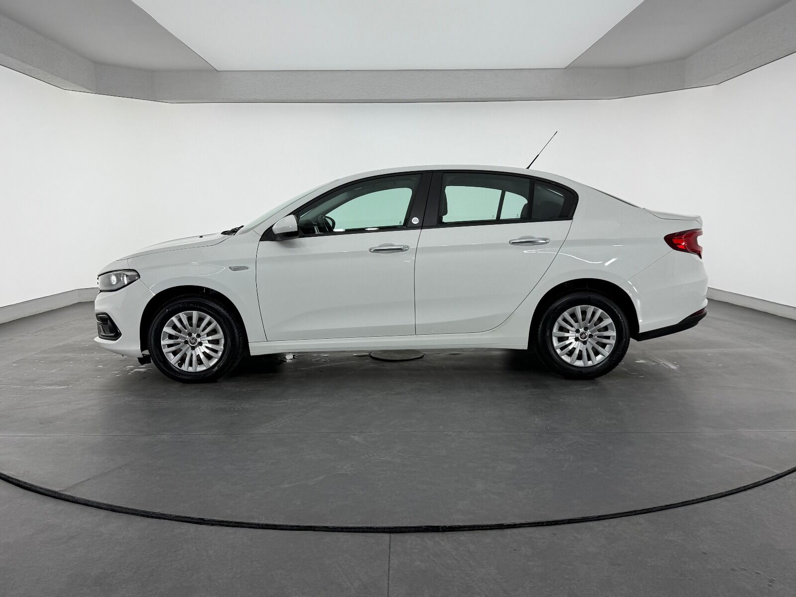 Fiat Egea 1.6 MultiJet Easy DCT - 2023 - Detay