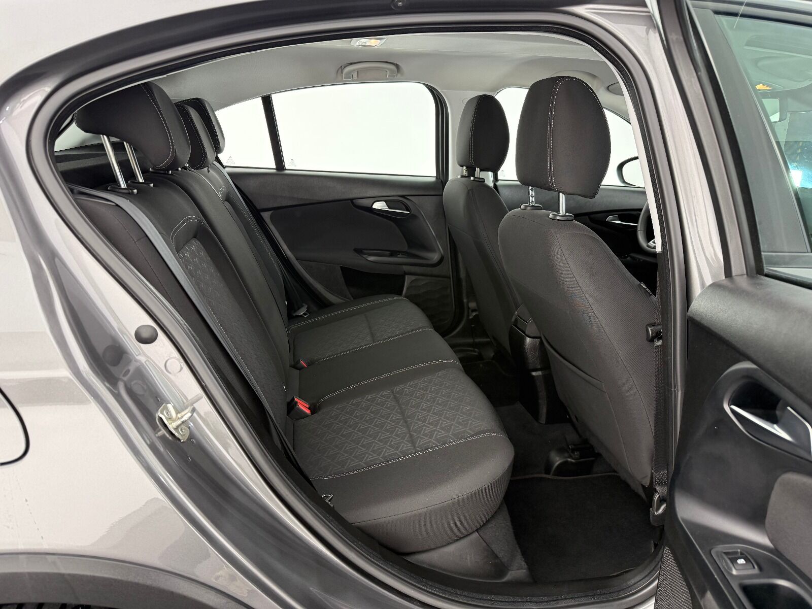Fiat Egea Cross 1.6 Multijet Urban TRCTN+ GSR DCT - 2024 - Detay