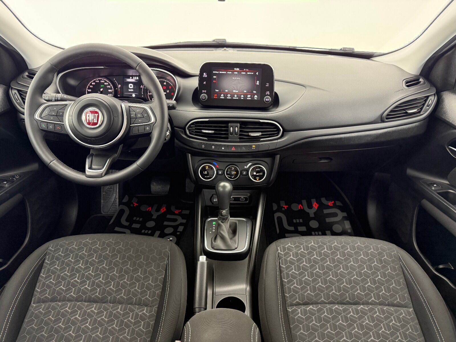 Fiat Egea Cross 1.6 Multijet Urban TRCTN+ GSR DCT - 2024 - Detay
