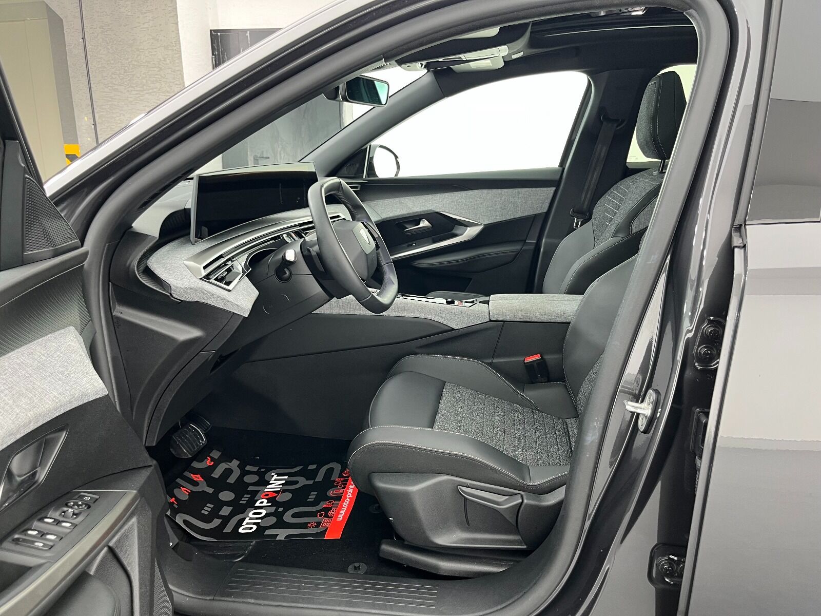 Peugeot 3008 Crossover 1.2 Hybrid Allure eDCS6 - 2025 - Detay