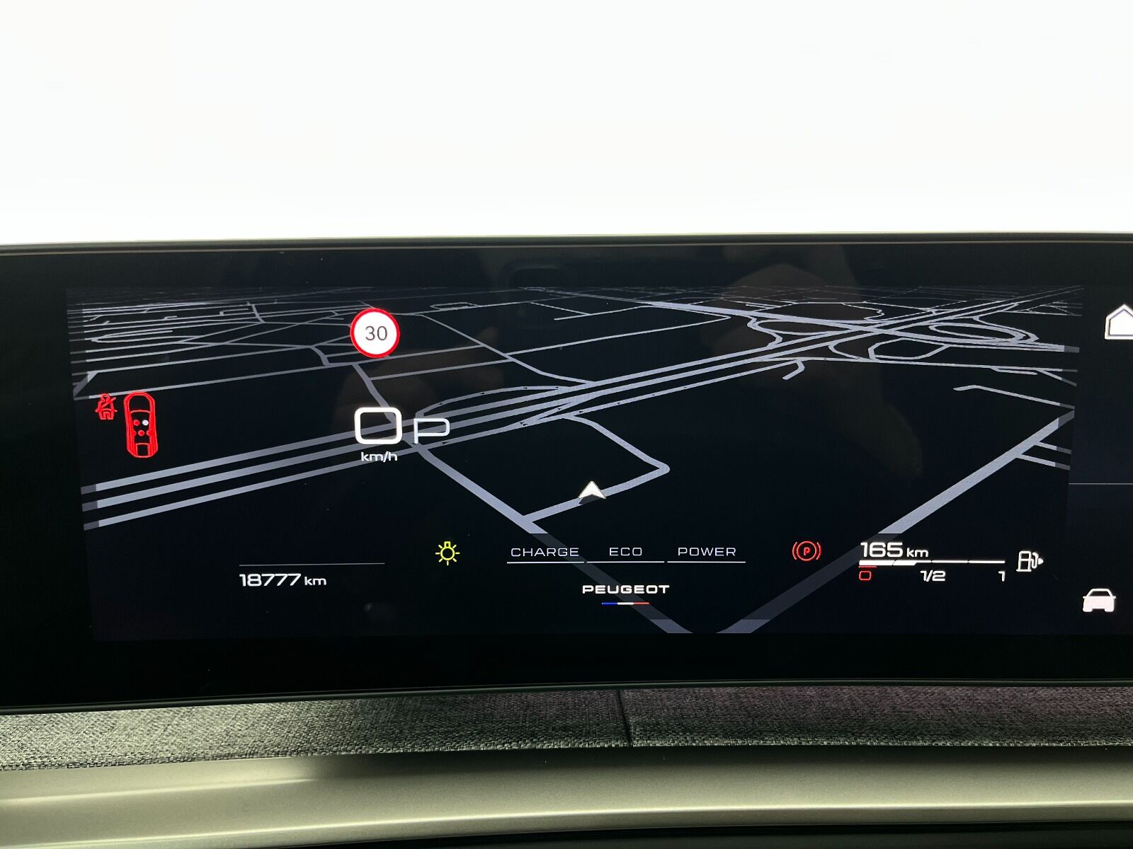 Peugeot 3008 Crossover 1.2 Hybrid Allure eDCS6 - 2025 - Detay