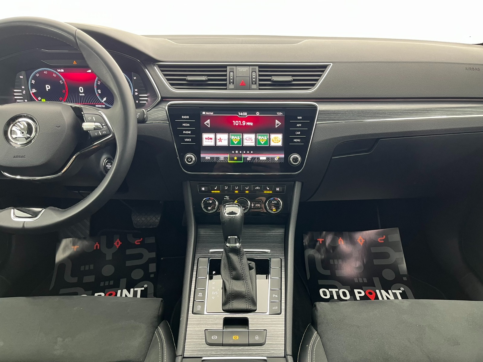 Skoda Superb Sedan 1.5 TSI ACT Prestige DSG - 2023 - Detay