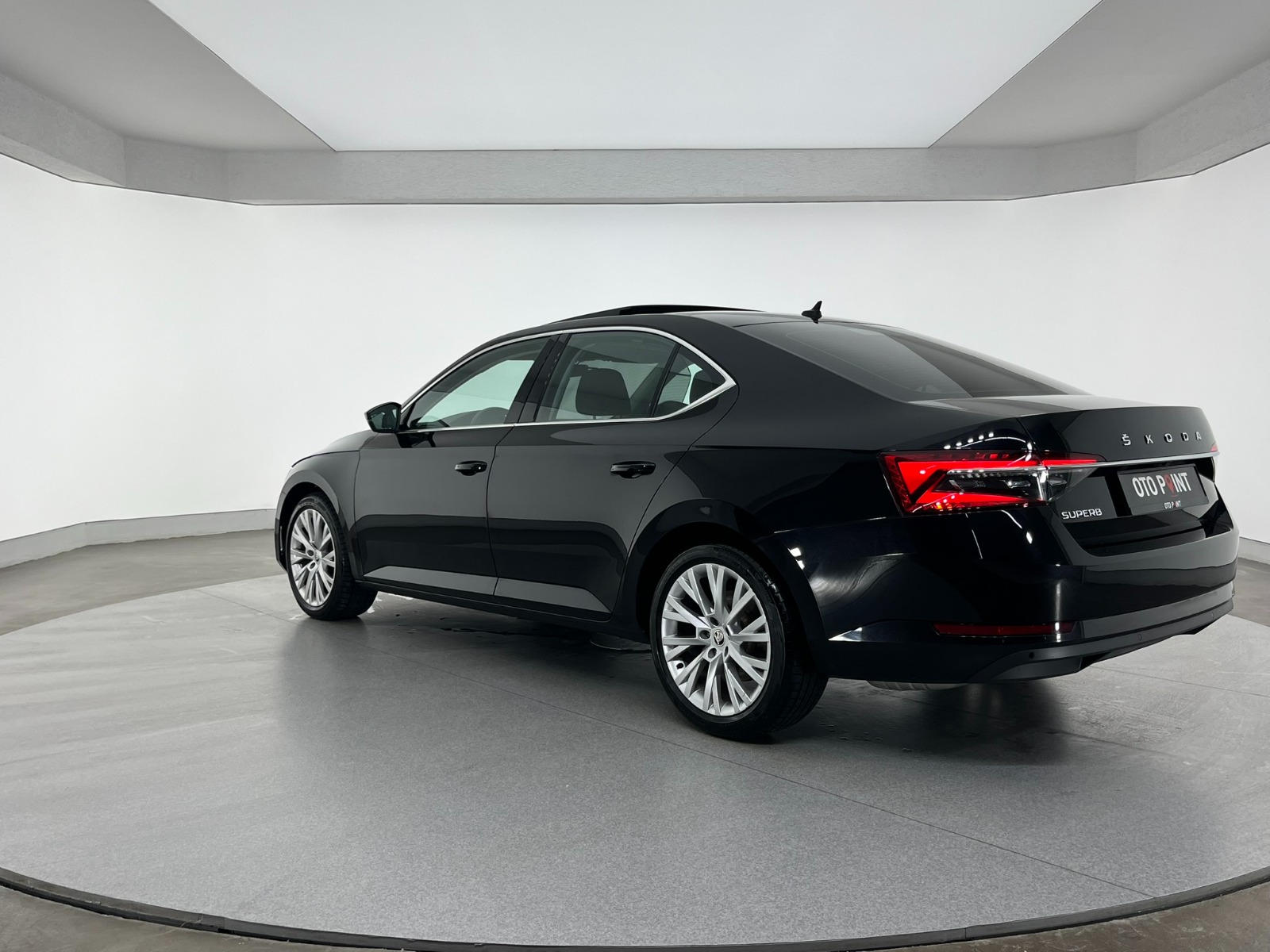 Skoda Superb Sedan 1.5 TSI ACT Prestige DSG - 2023 - Detay