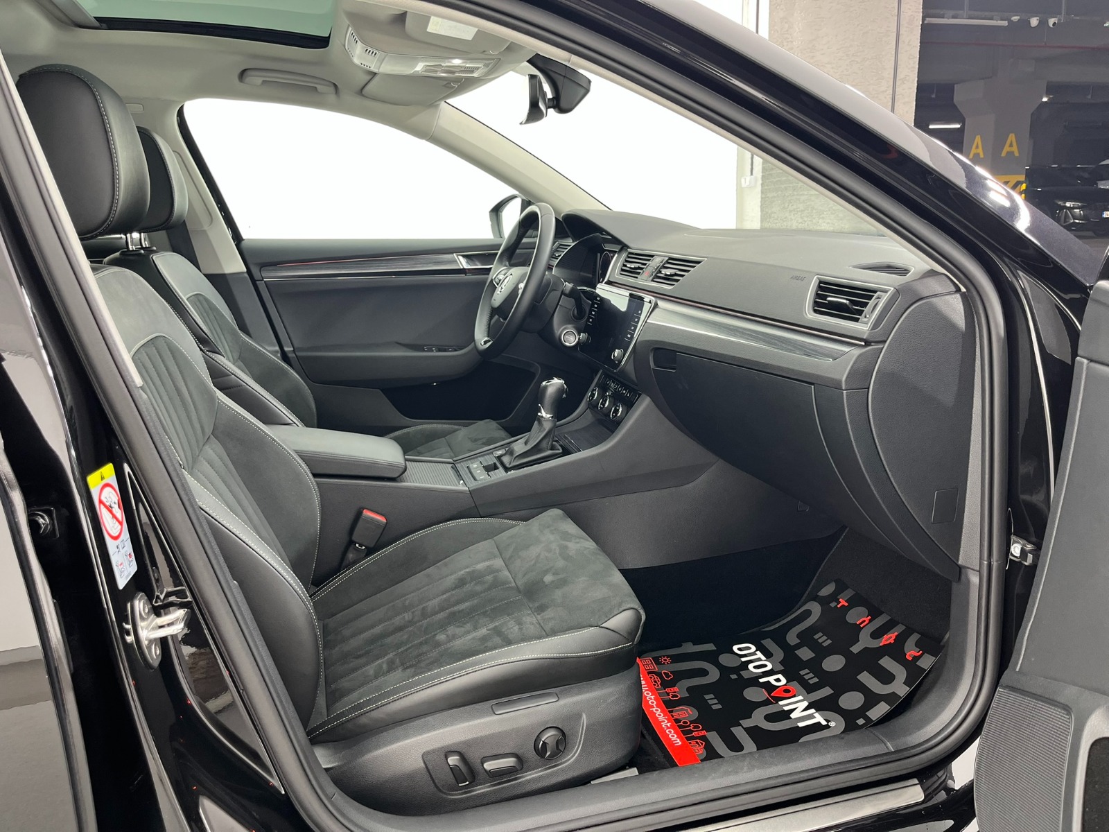 Skoda Superb Sedan 1.5 TSI ACT Prestige DSG - 2023 - Detay