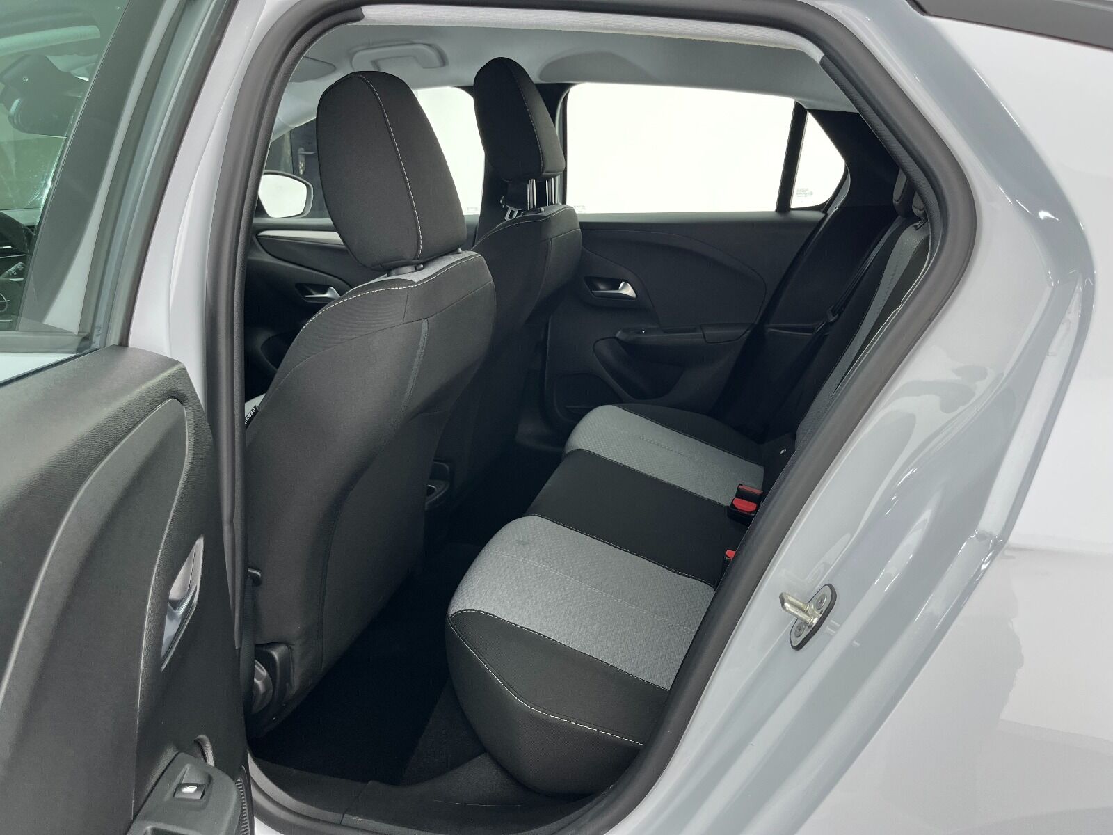 Opel Corsa 1.2 T Edition AT8 - 2025 - Detay