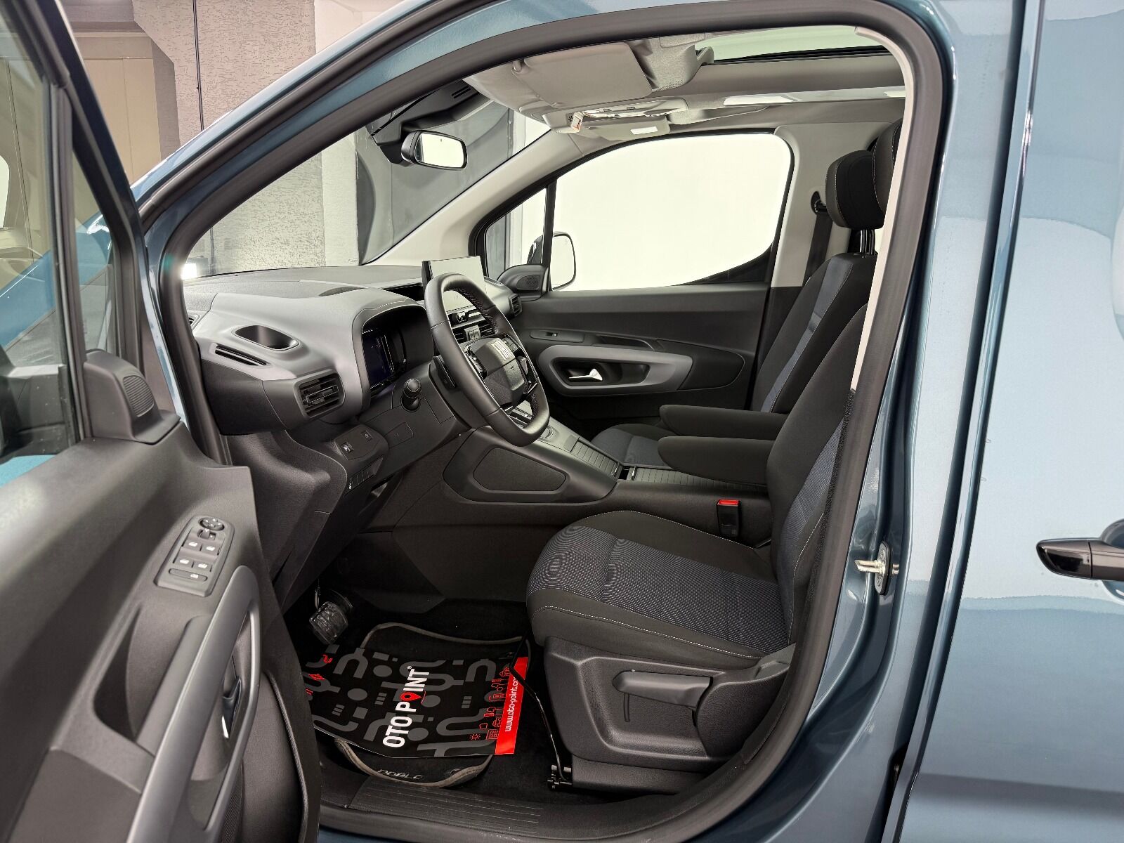 Fiat Doblo Combi 1.5 BlueHDİ Premio Plus - 2025 - Detay