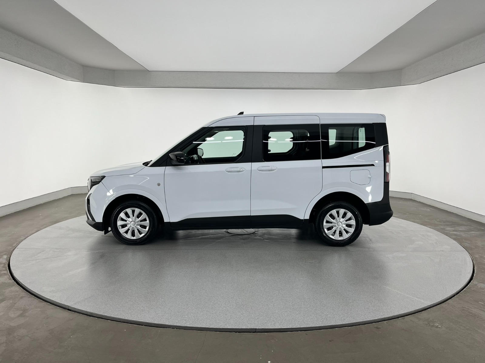 Ford Tourneo Courier Kombi 1.5 EcoBlue Deluxe - 2024 - Detay