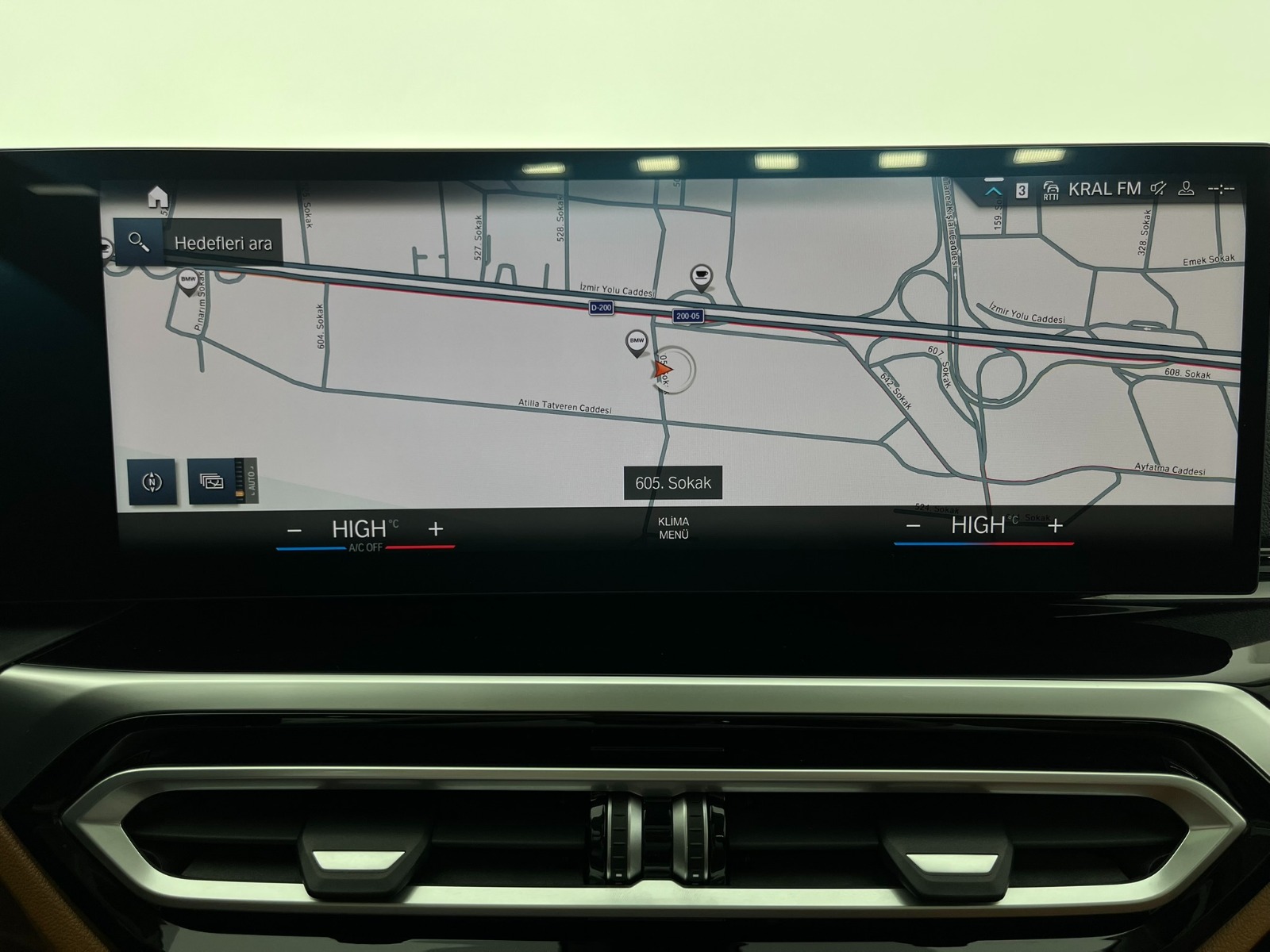 BMW 3 Serisi Sedan 320i Sport Line Otomatik - 2024 - Detay