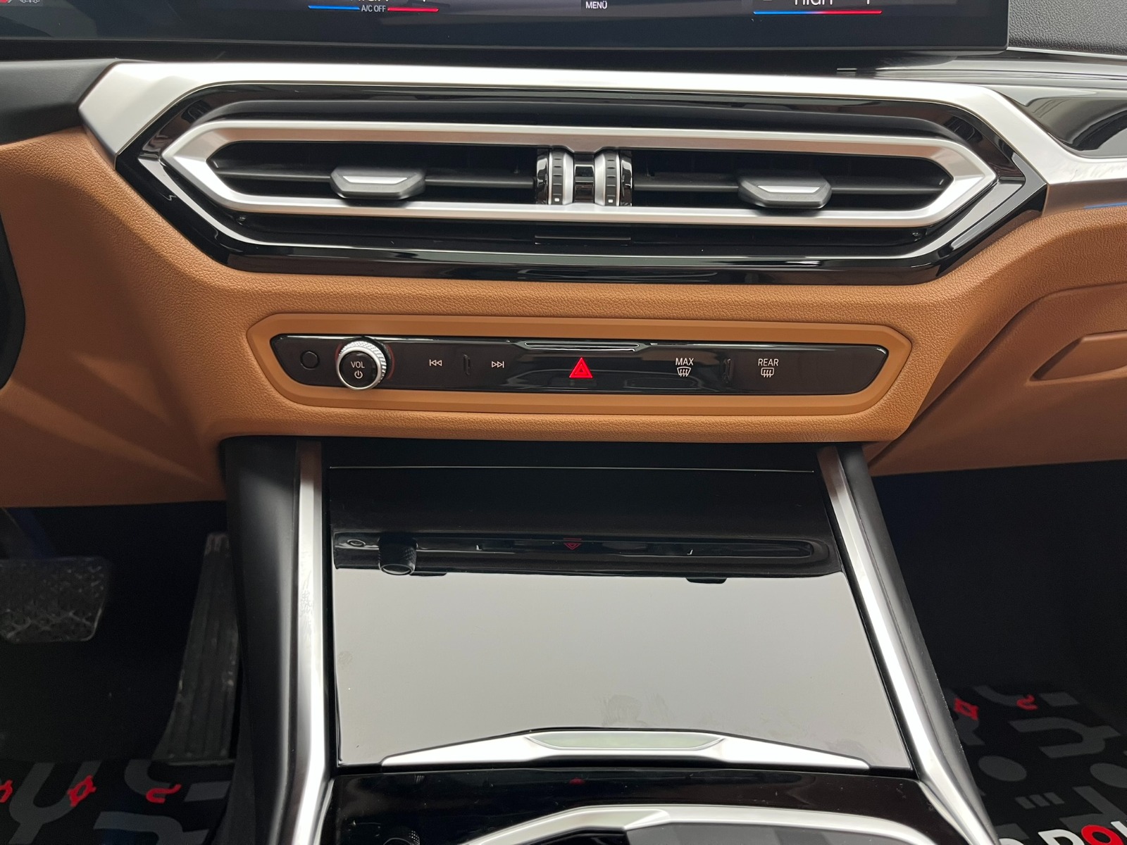 BMW 3 Serisi Sedan 320i Sport Line Otomatik - 2024 - Detay