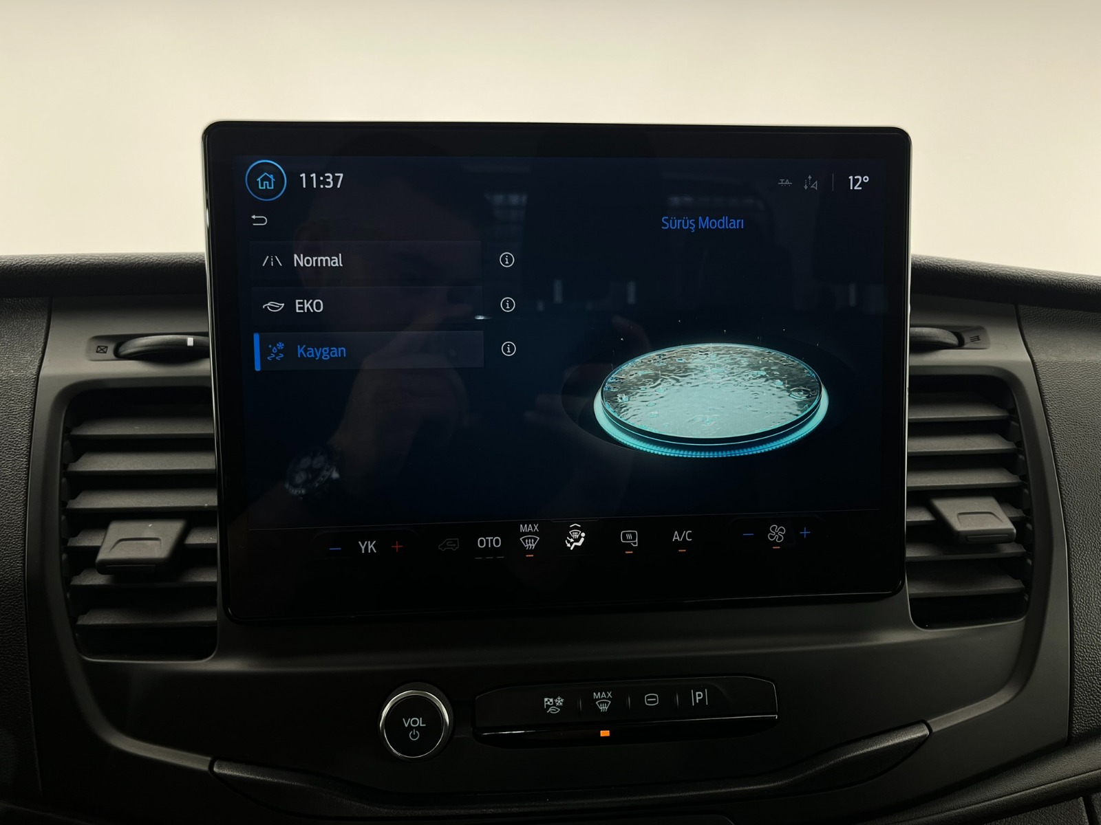 Ford Transit 350 M Çift Kabin - 2024 - Detay