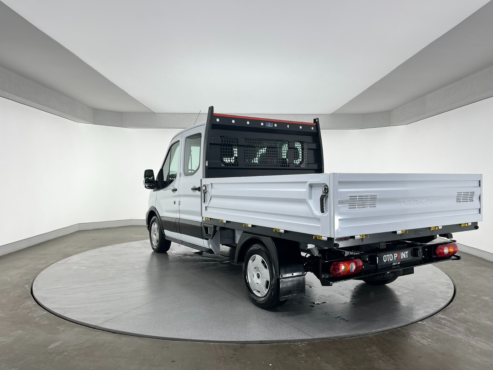 Ford Transit 350 M Çift Kabin - 2024 - Detay