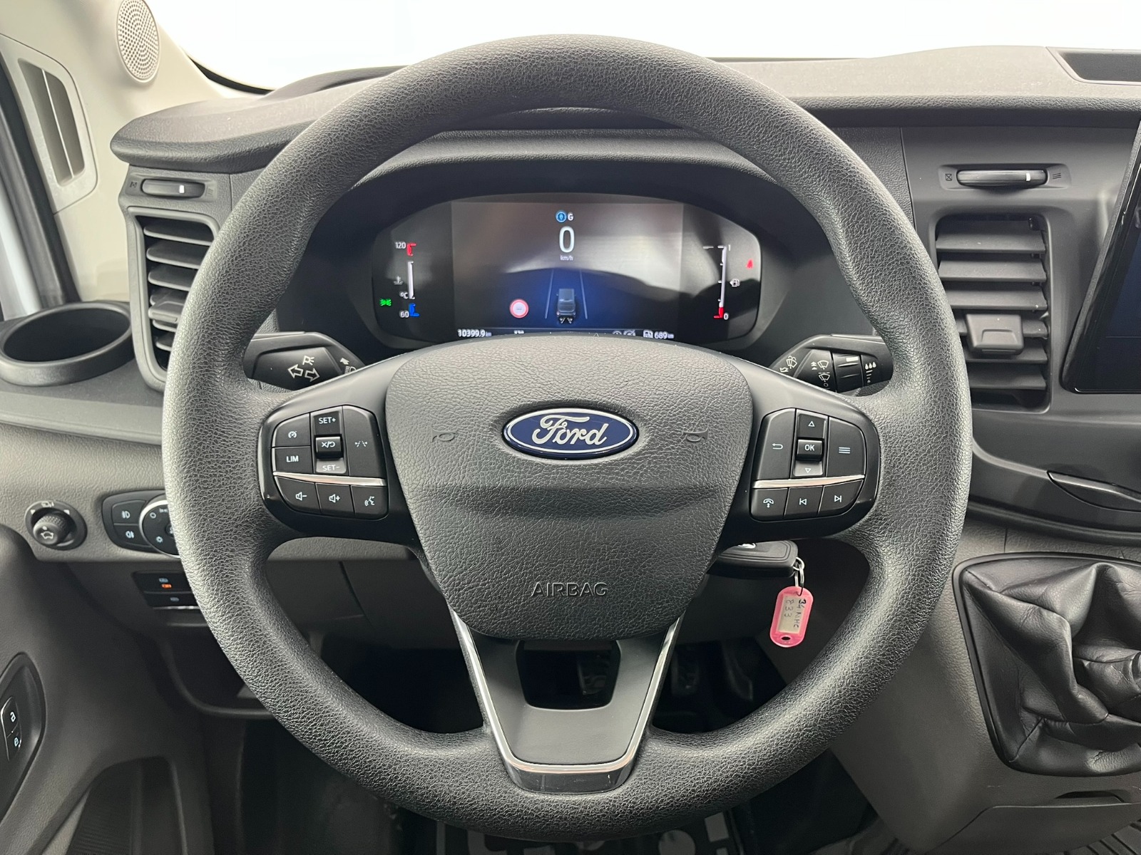 Ford Transit 350 M Çift Kabin - 2024 - Detay