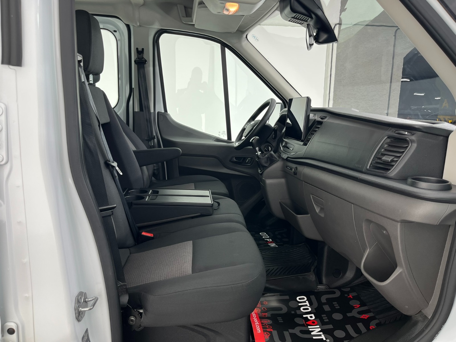 Ford Transit 350 M Çift Kabin - 2024 - Detay