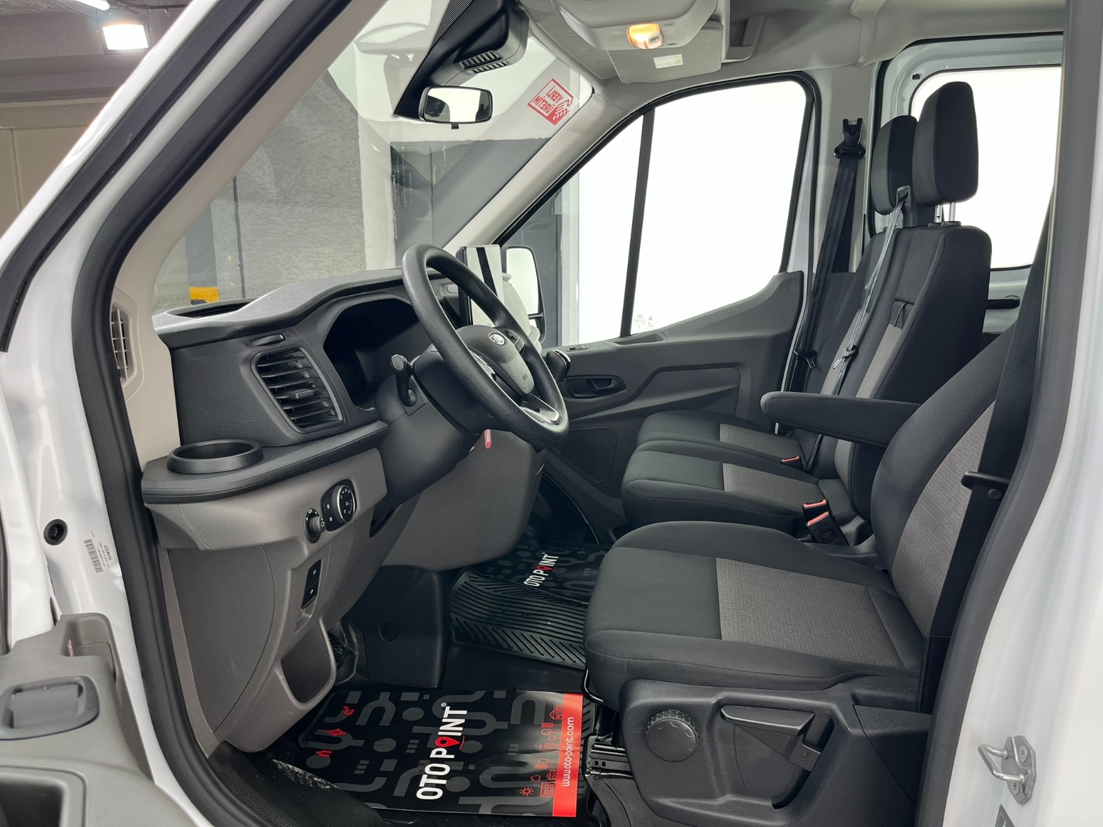 Ford Transit 350 M Çift Kabin - 2024 - Detay