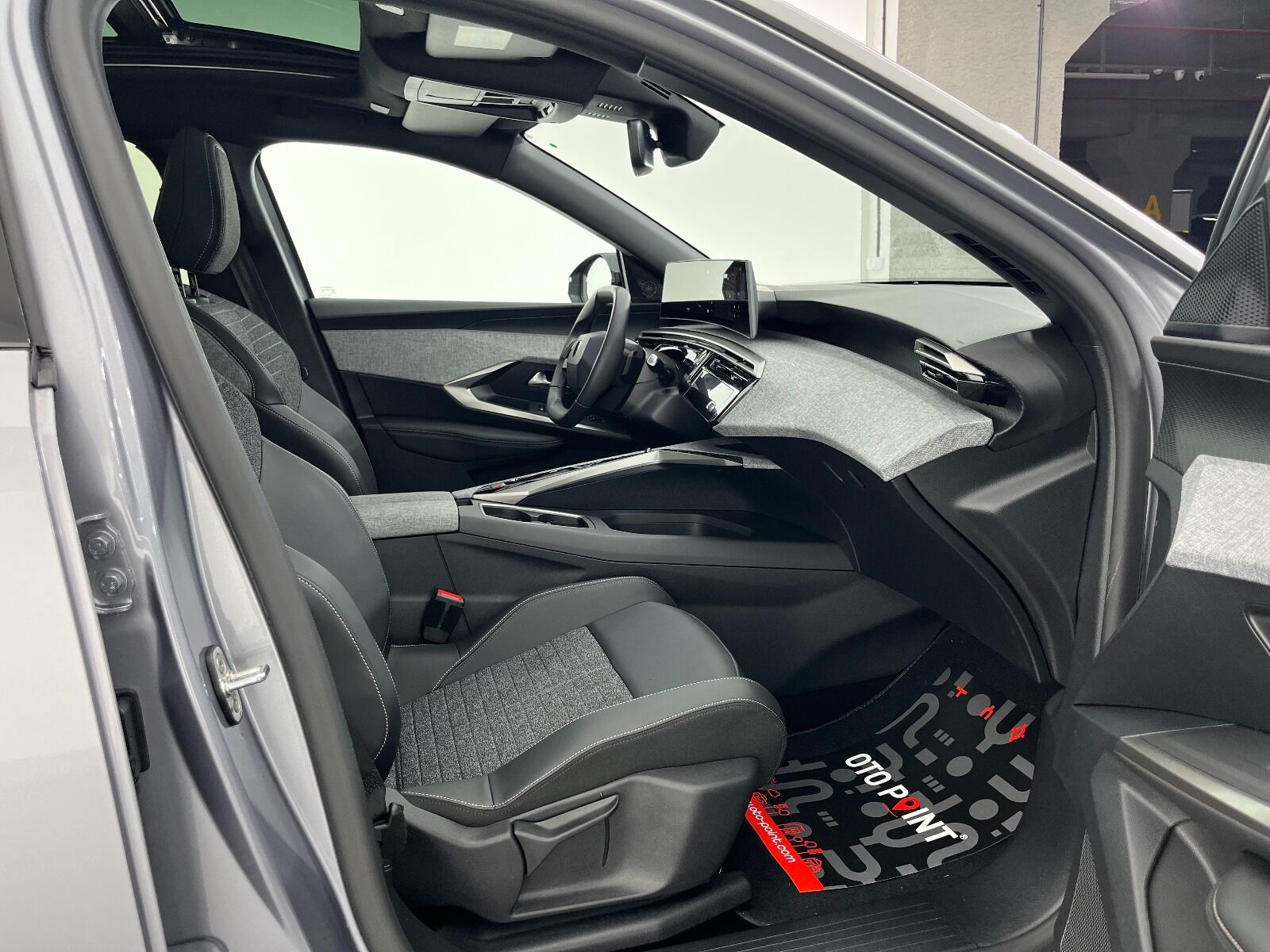 Peugeot 3008 Crossover 1.2 Hybrid Allure eDCS6 - 2025 - Detay