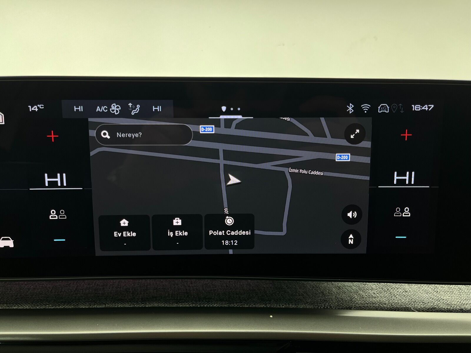 Peugeot 3008 Crossover 1.2 Hybrid Allure eDCS6 - 2025 - Detay