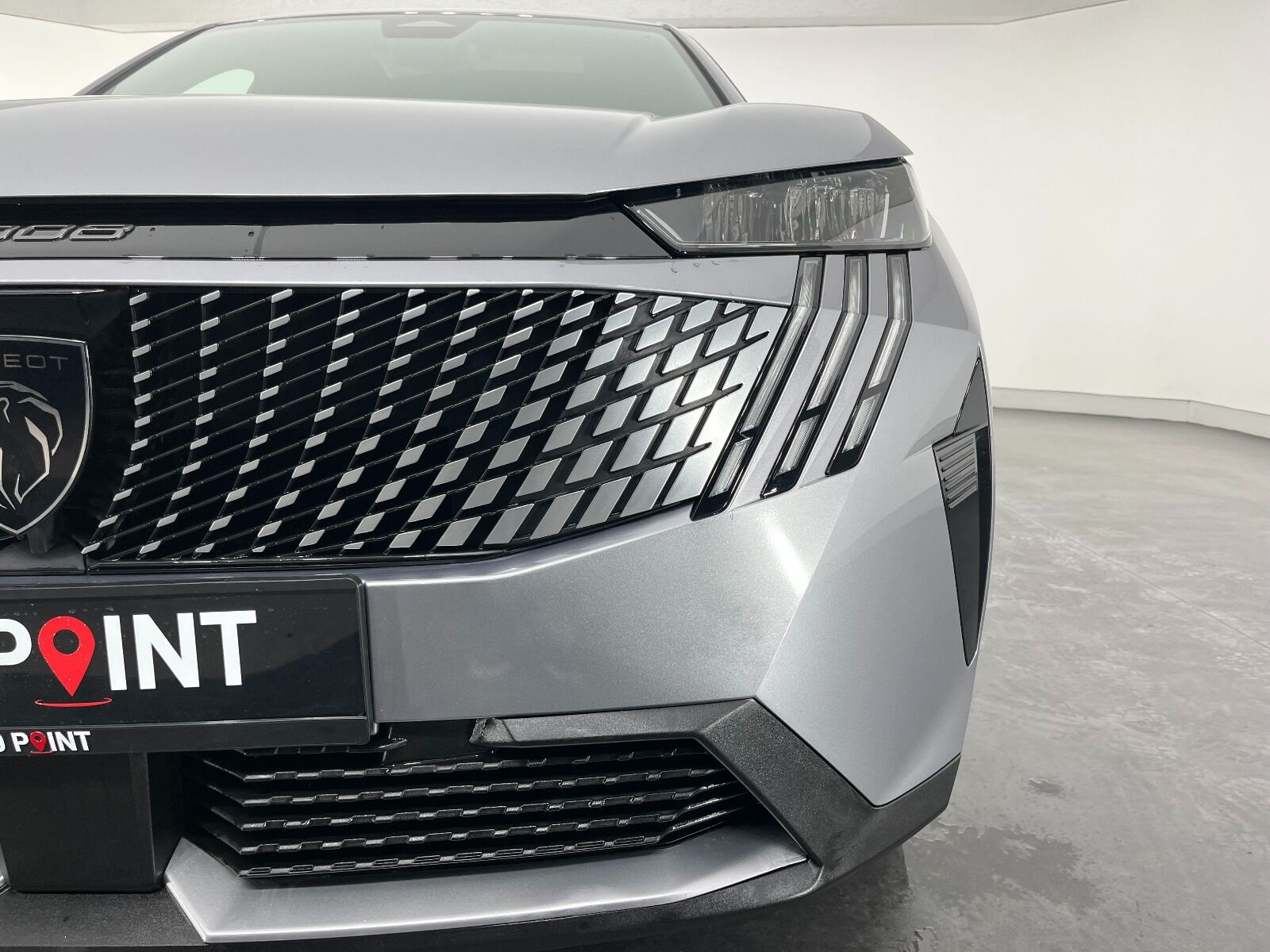 Peugeot 3008 Crossover 1.2 Hybrid Allure eDCS6 - 2025 - Detay