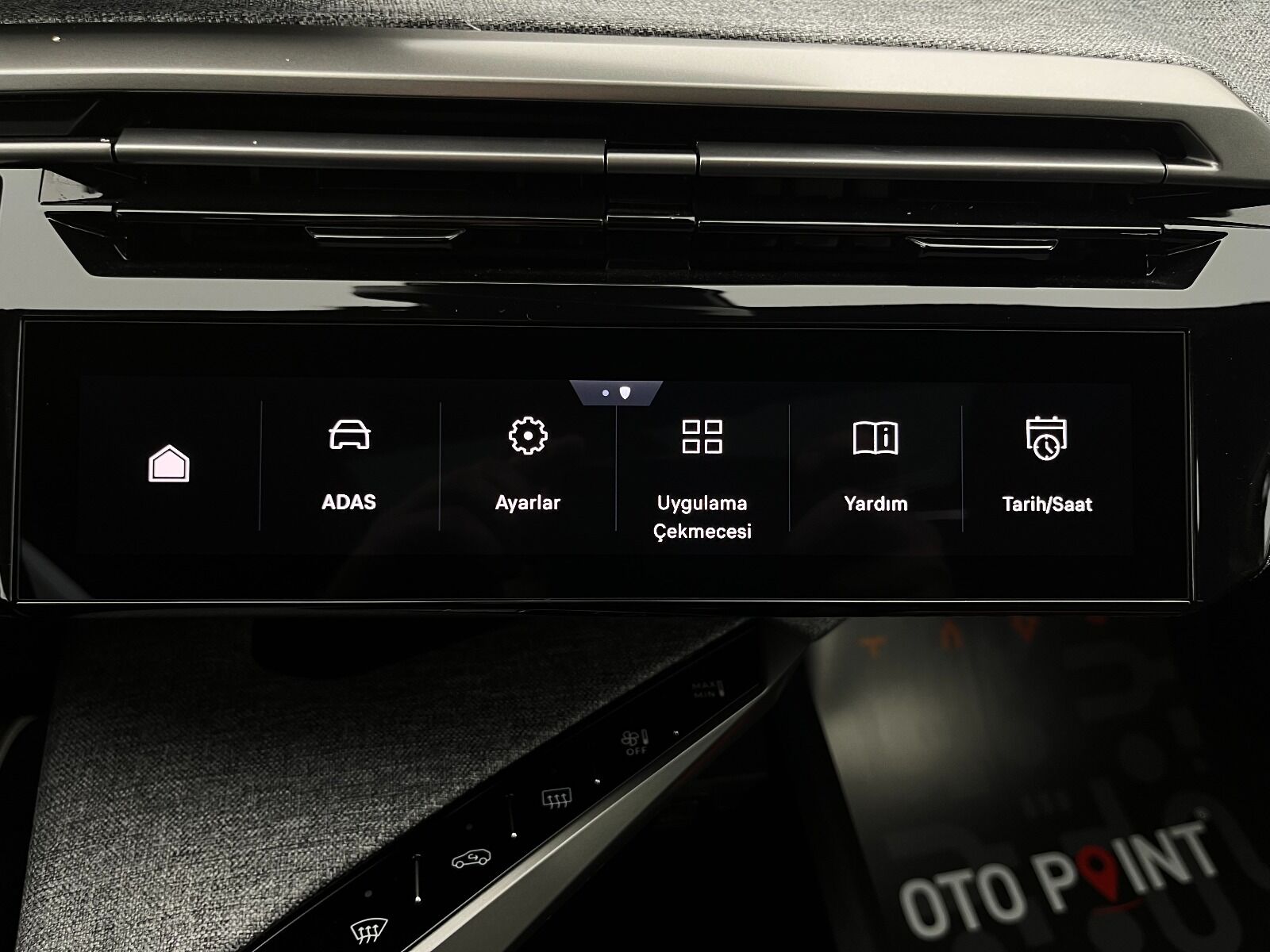 Peugeot 3008 Crossover 1.2 Hybrid Allure eDCS6 - 2025 - Detay