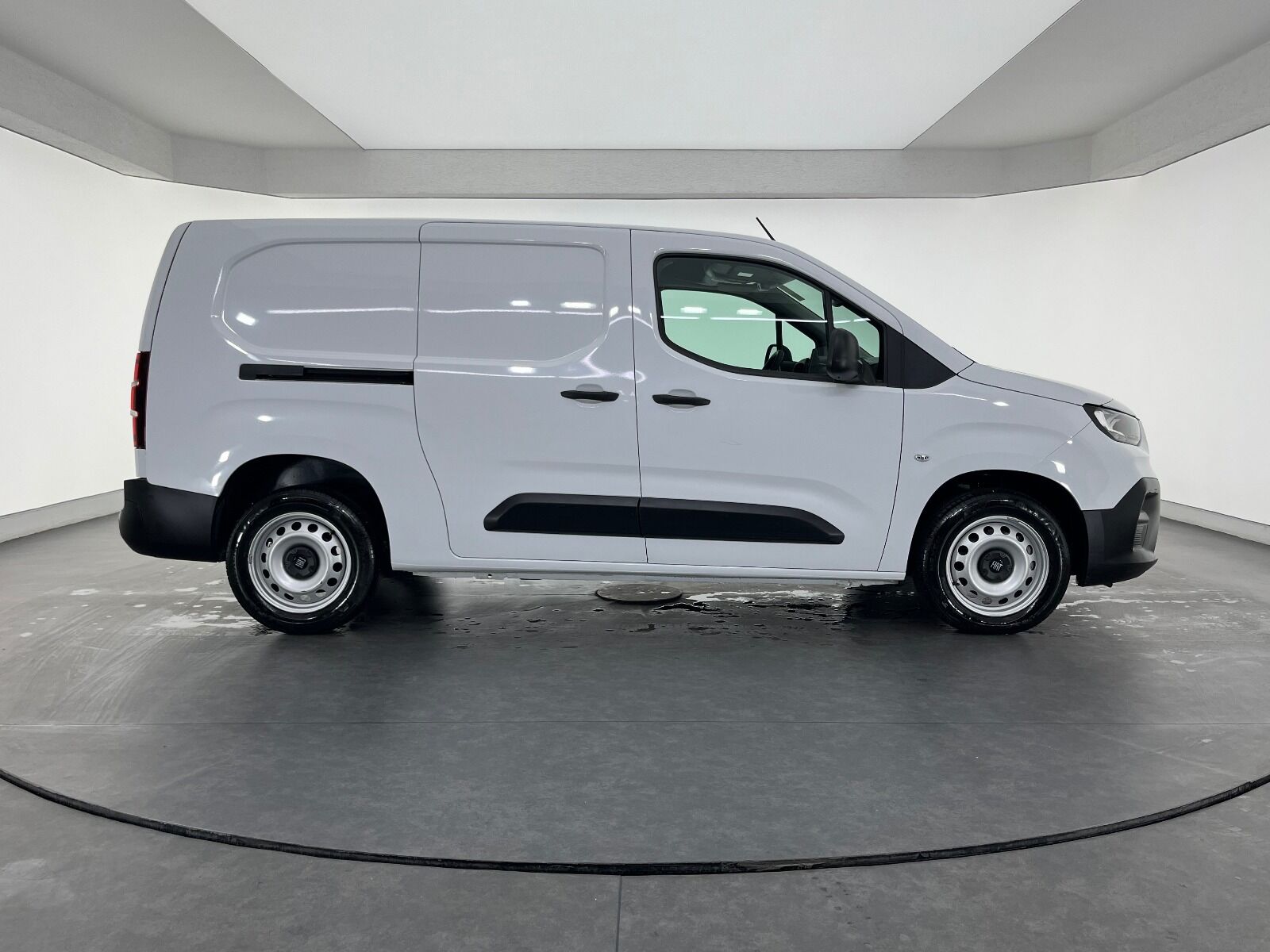 Fiat Doblo Cargo 1.5 BlueHDİ Maxi - 2025 - Detay