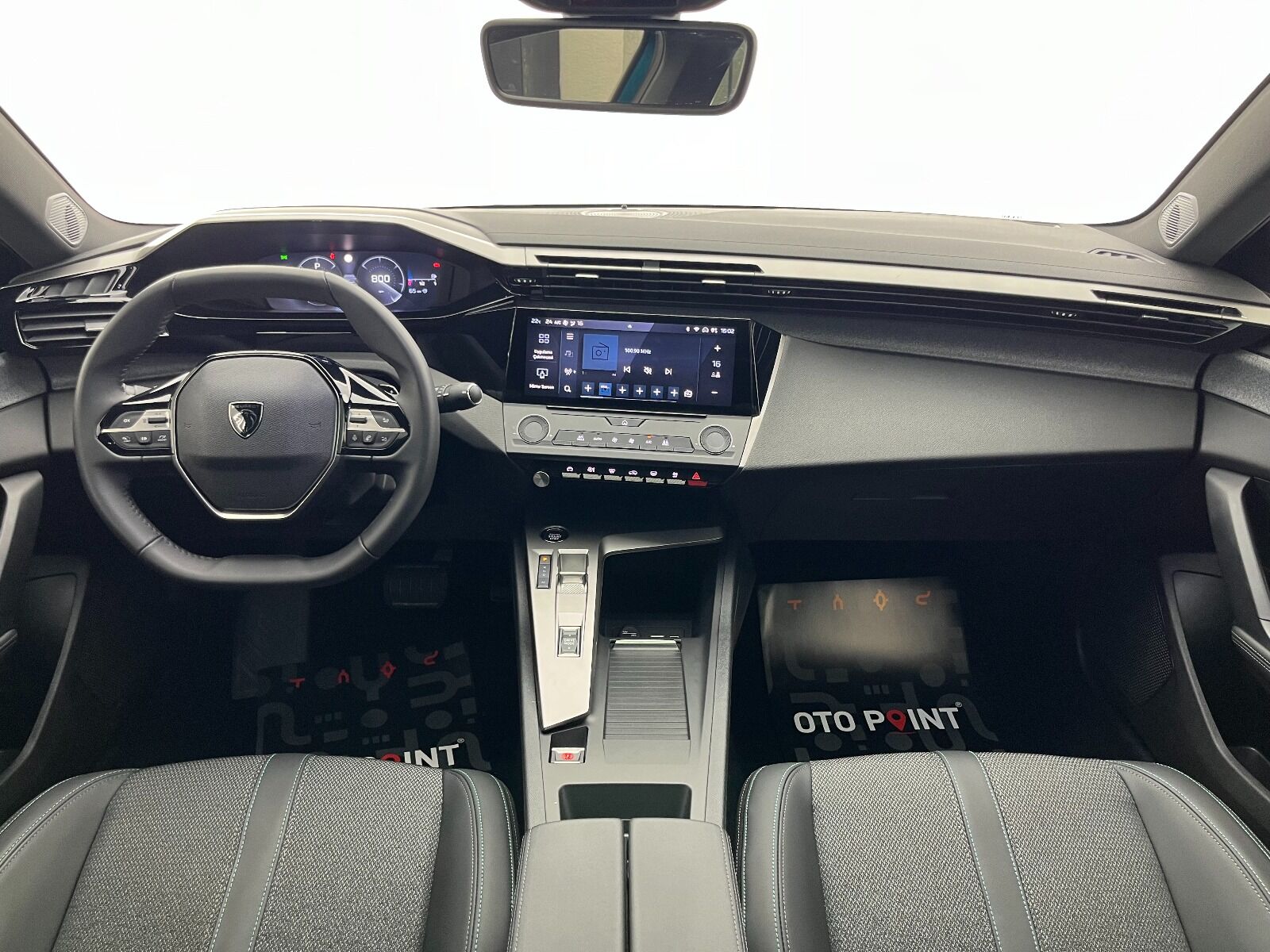 Peugeot 408 1.2 Puretech Allure EAT8 - 2025 - Detay