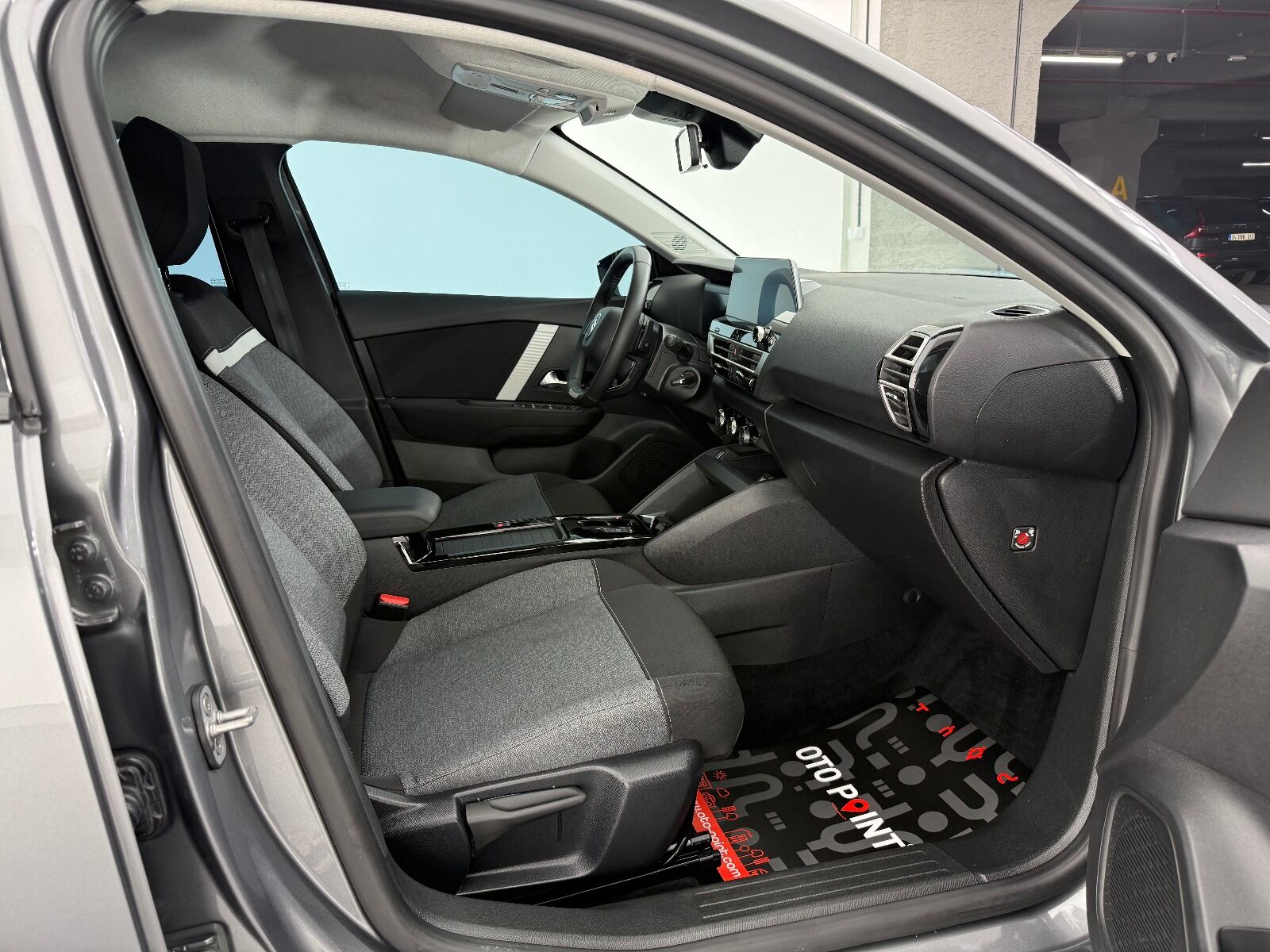 Citroen C4 X 1.2 Puretech You EAT8 - 2025 - Detay