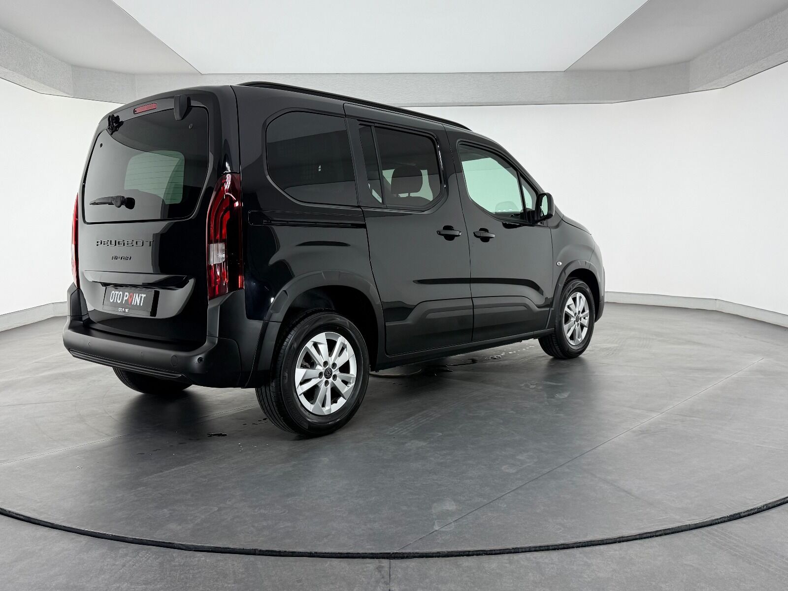 Peugeot Rifter 1.5 BlueHDI Allure EAT8 - 2025 - Detay