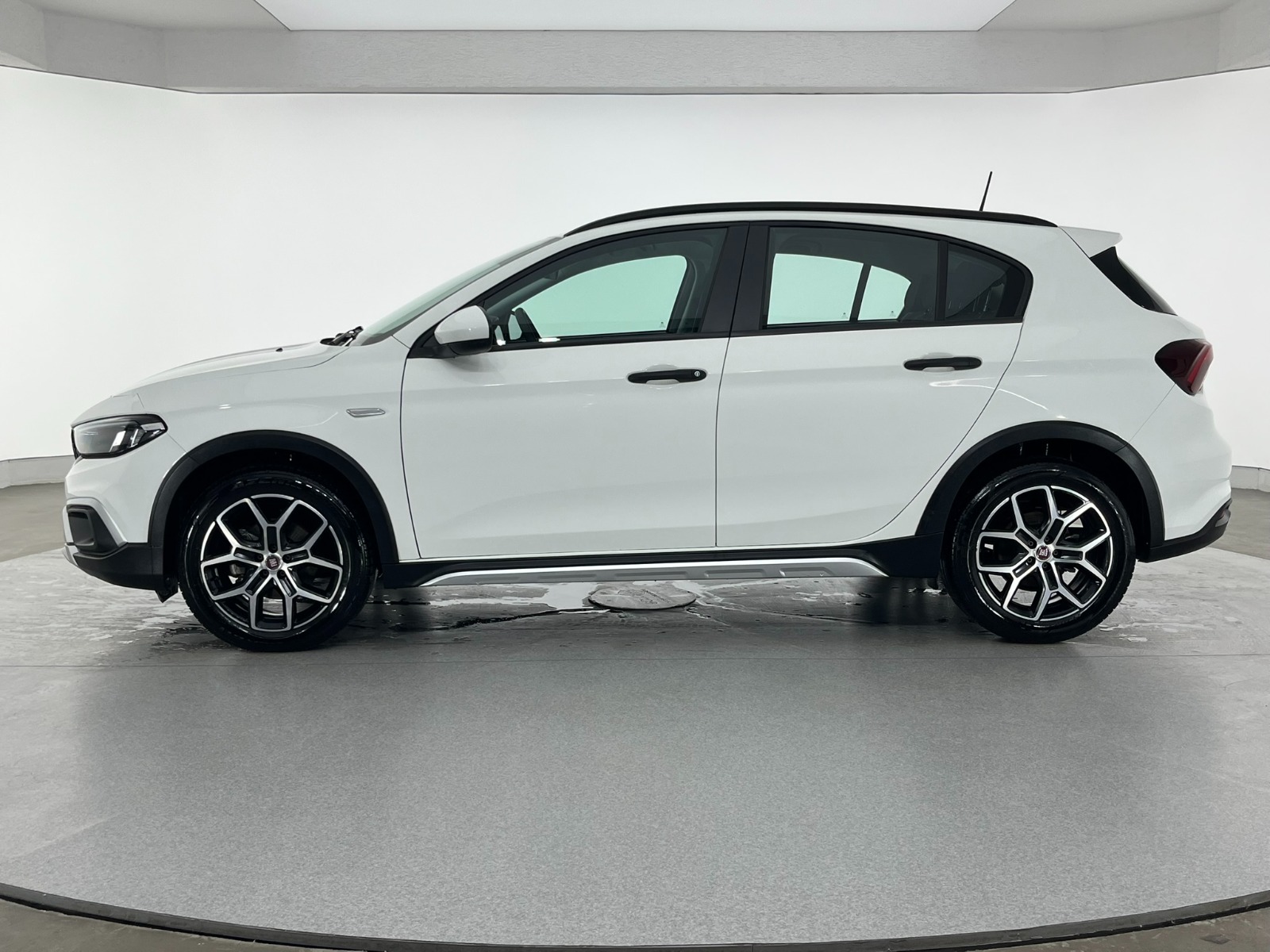 Fiat Egea Cross 1.6 MultiJet Urban GSR Traction+ DCT - 2024 - Detay