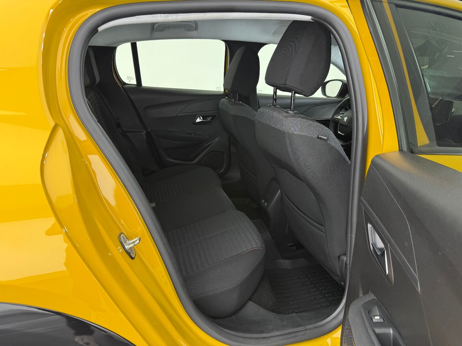 Peugeot 208 1.2 Puretech Active Prime EAT8 - 2022 - Detay