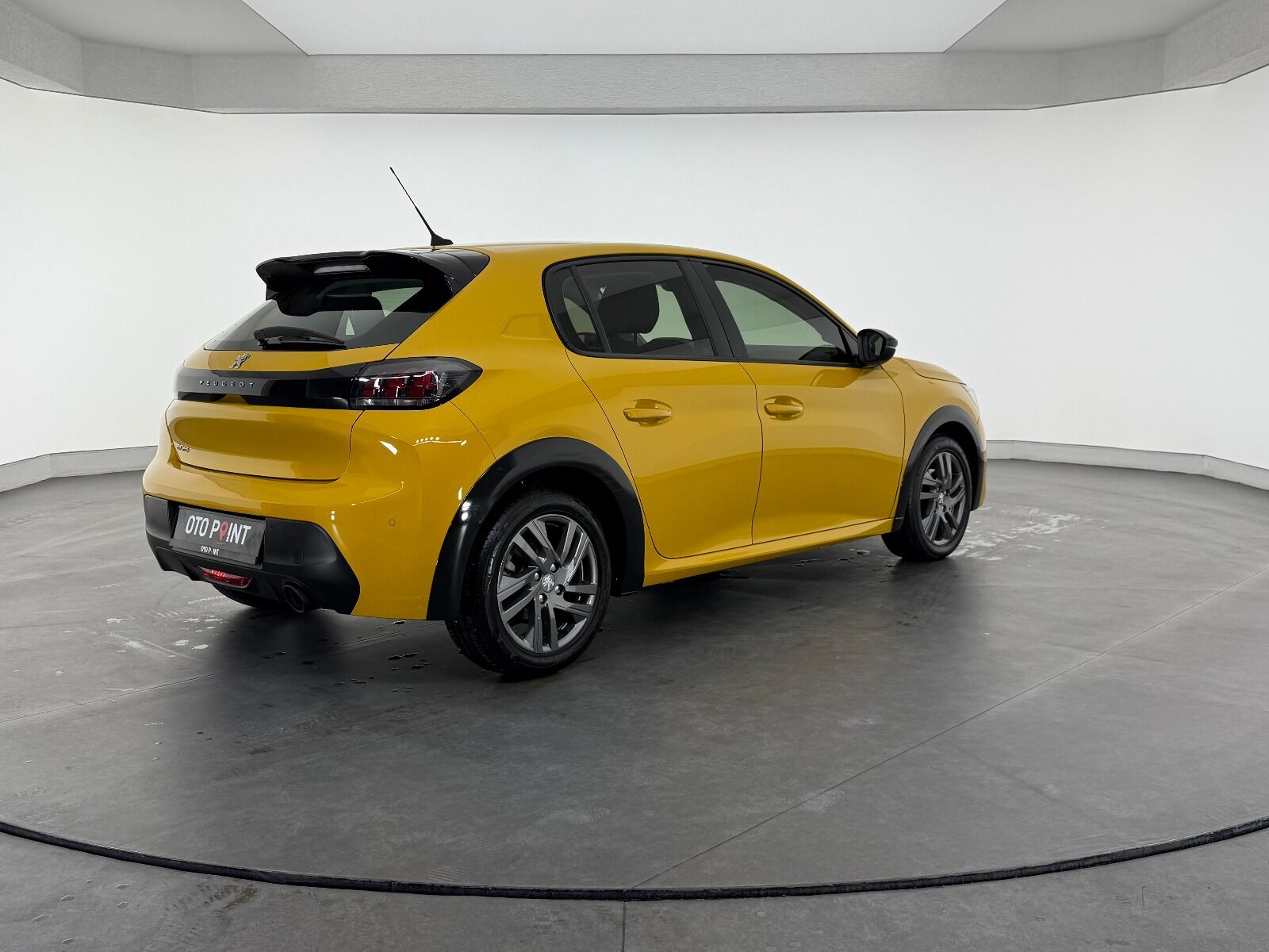 Peugeot 208 1.2 Puretech Active Prime EAT8 - 2022 - Detay