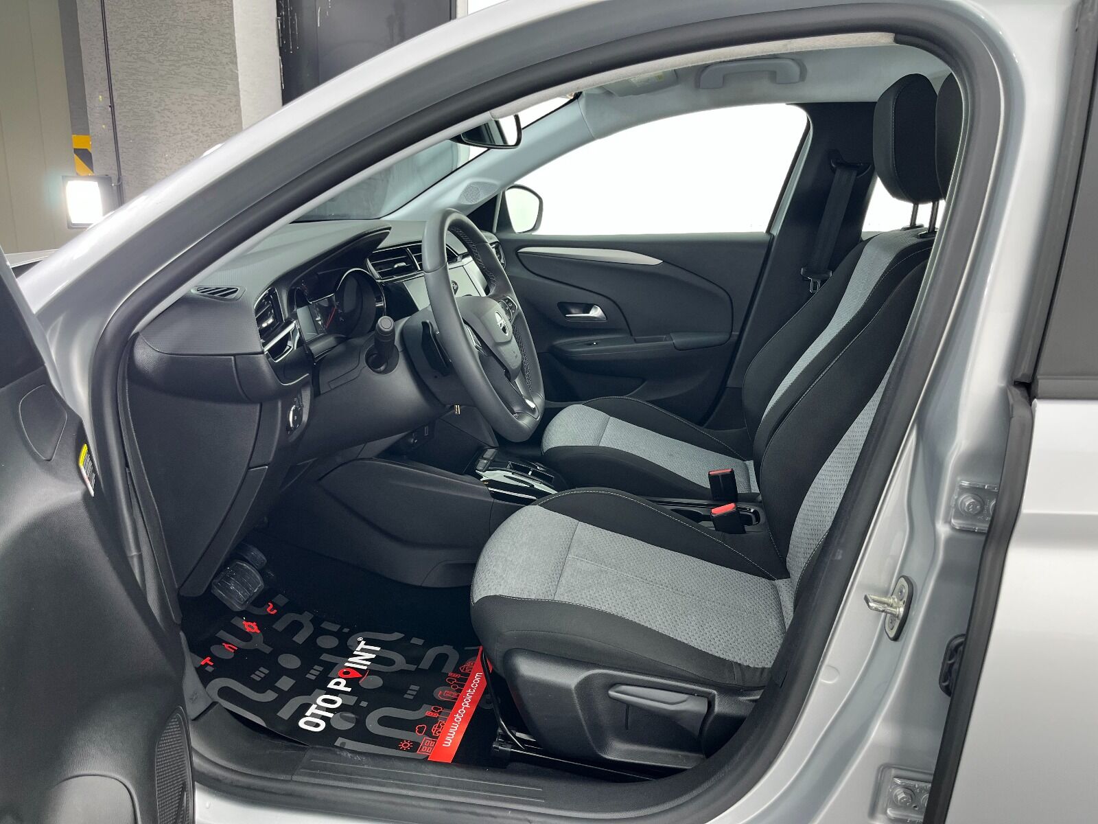 Opel Corsa 1.2 T Edition AT8 - 2025 - Detay