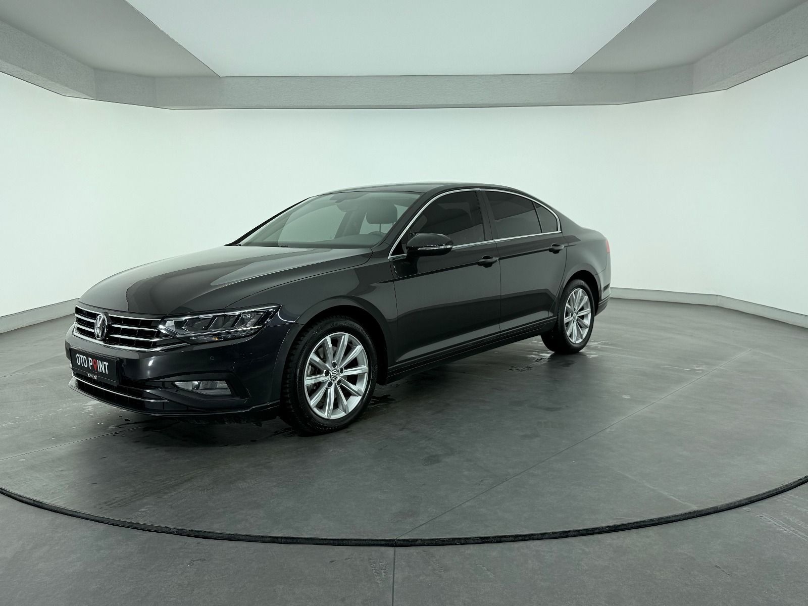 Volkswagen Passat 2.0 TDI BMT Business DSG - 2020 - Detay