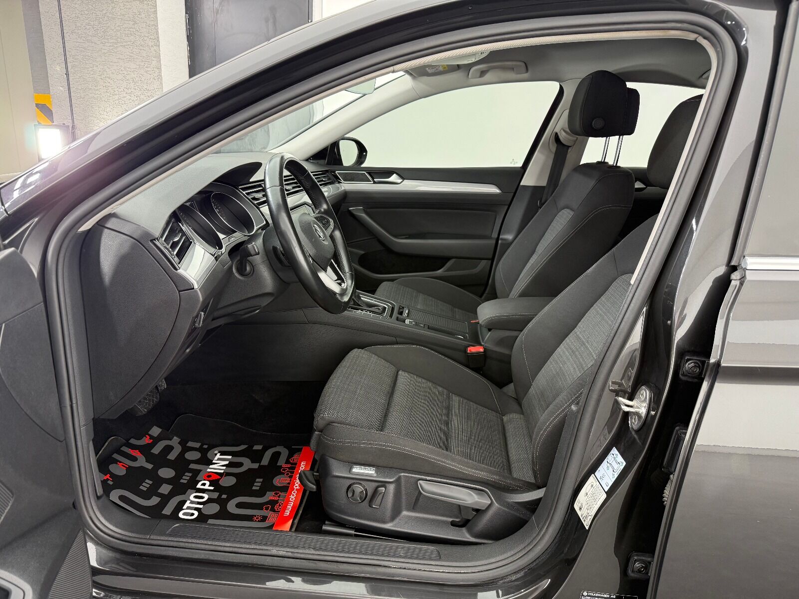 Volkswagen Passat 2.0 TDI BMT Business DSG - 2020 - Detay