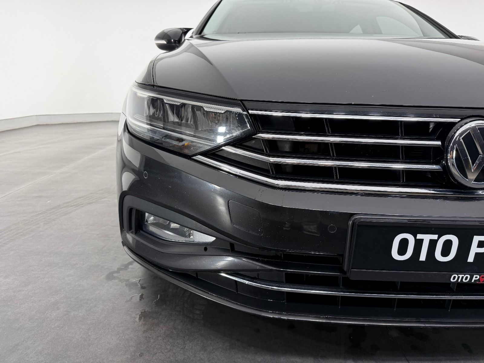 Volkswagen Passat 2.0 TDI BMT Business DSG - 2020 - Detay