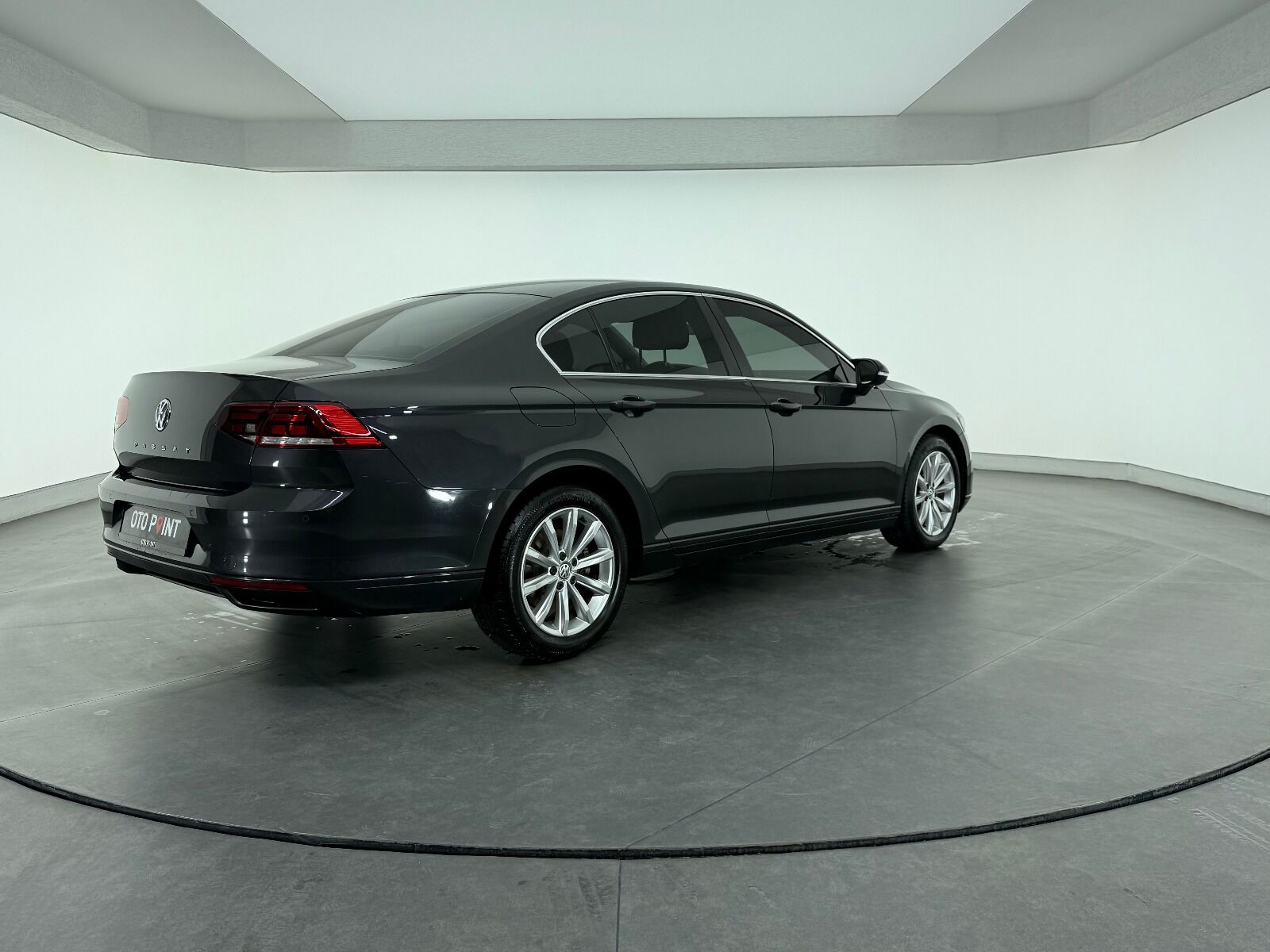 Volkswagen Passat 2.0 TDI BMT Business DSG - 2020 - Detay
