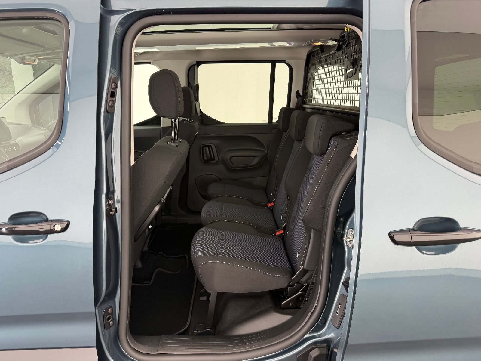 Fiat Doblo Combi 1.5 BlueHDİ Premio Plus - 2025 - Detay