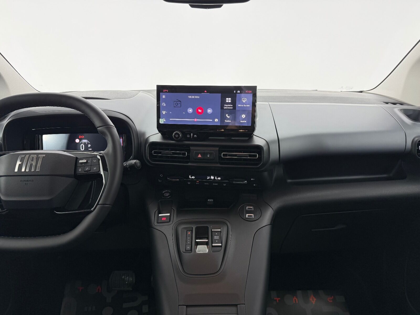 Fiat Doblo Combi 1.5 BlueHDİ Premio Plus - 2025 - Detay