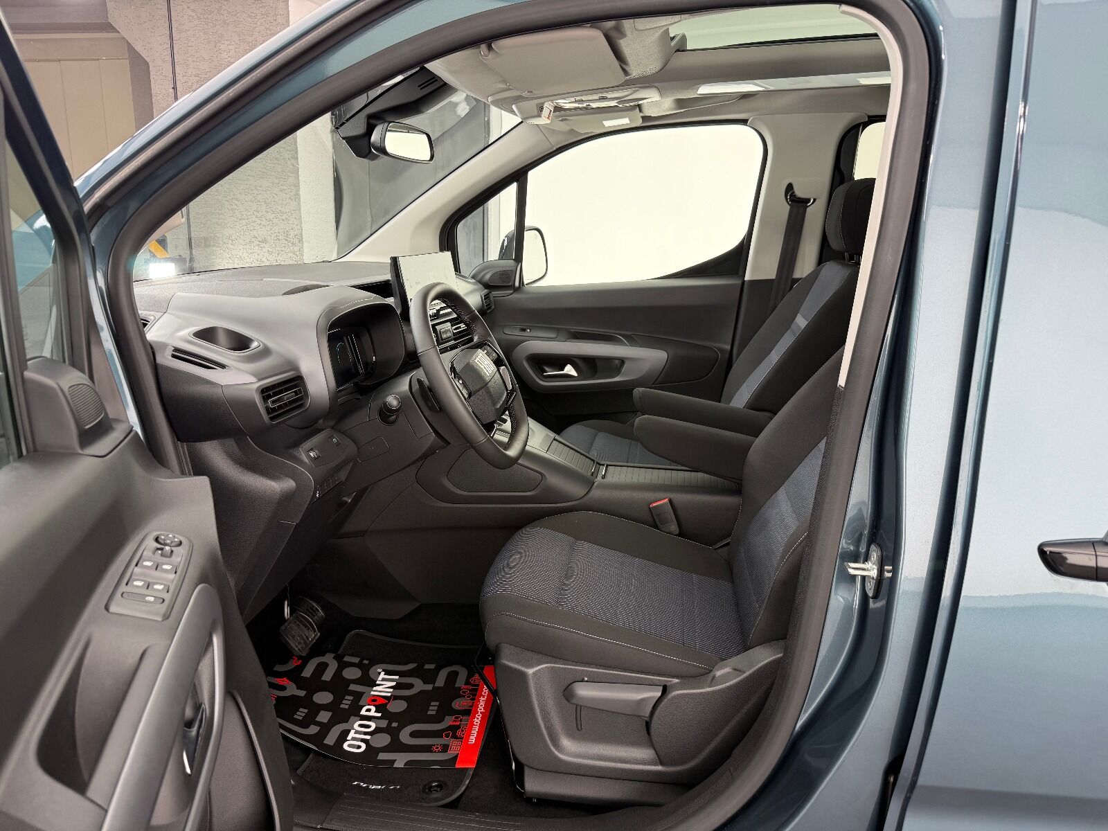 Fiat Doblo Combi 1.5 BlueHDİ Premio Plus - 2025 - Detay